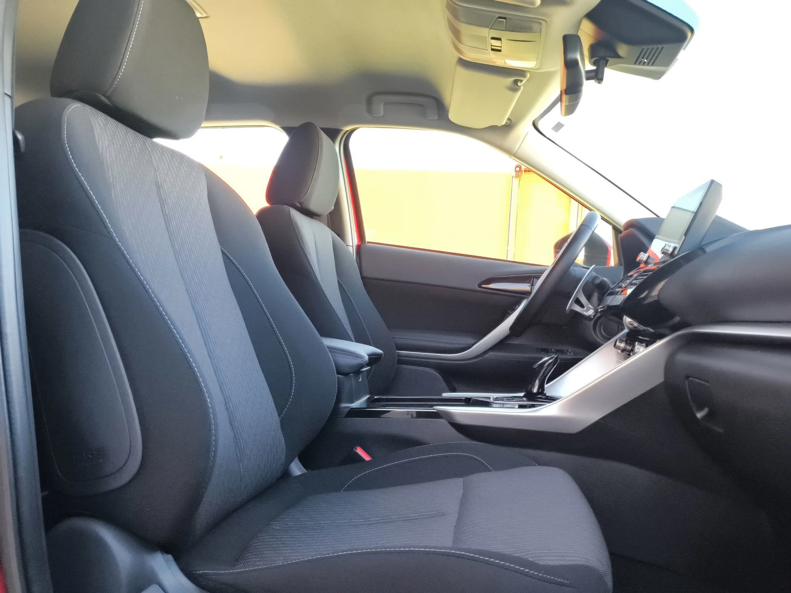 Mitsubishi Eclipse Cross 2.4 PHEV Motion 4WD Auto 138 kW (188 CV) - Foto 20