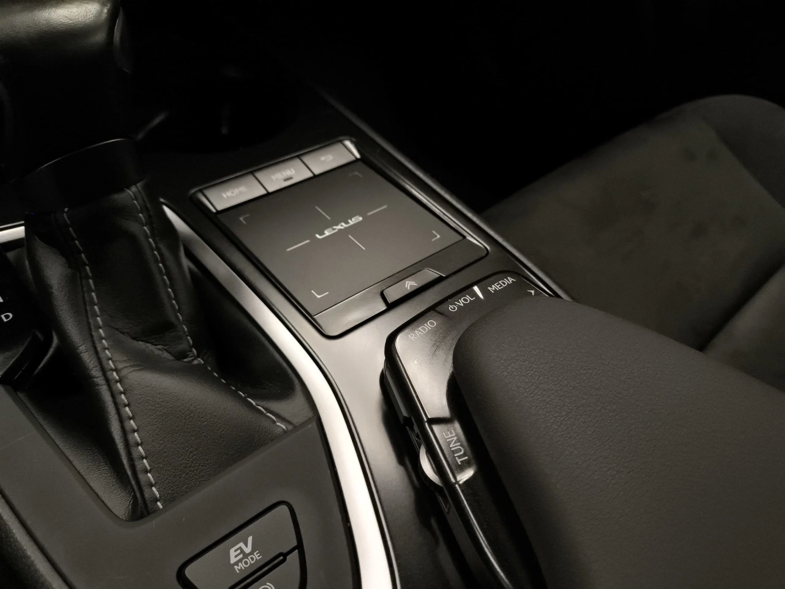 Lexus Ux 250h Executive 135 kW (184 CV) - Foto 16