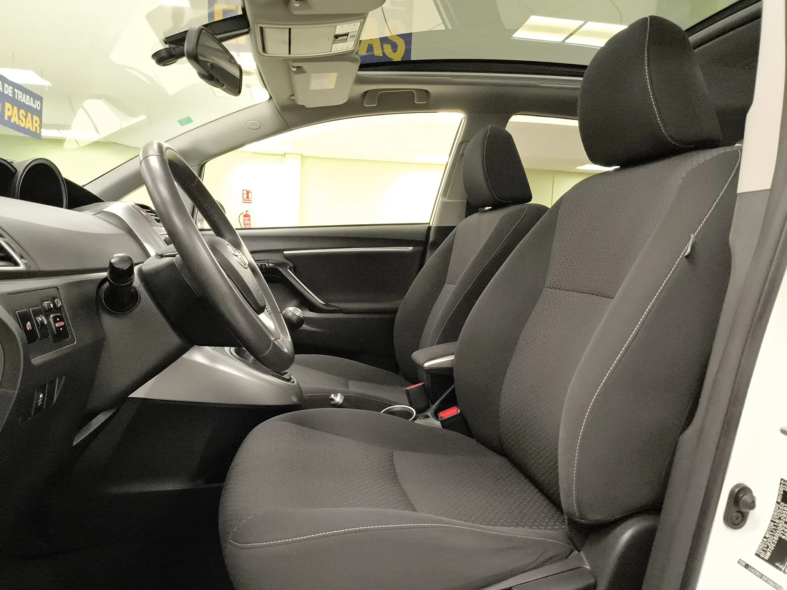 Toyota Verso 130 Advance 97 kW (132 CV) - Foto 8