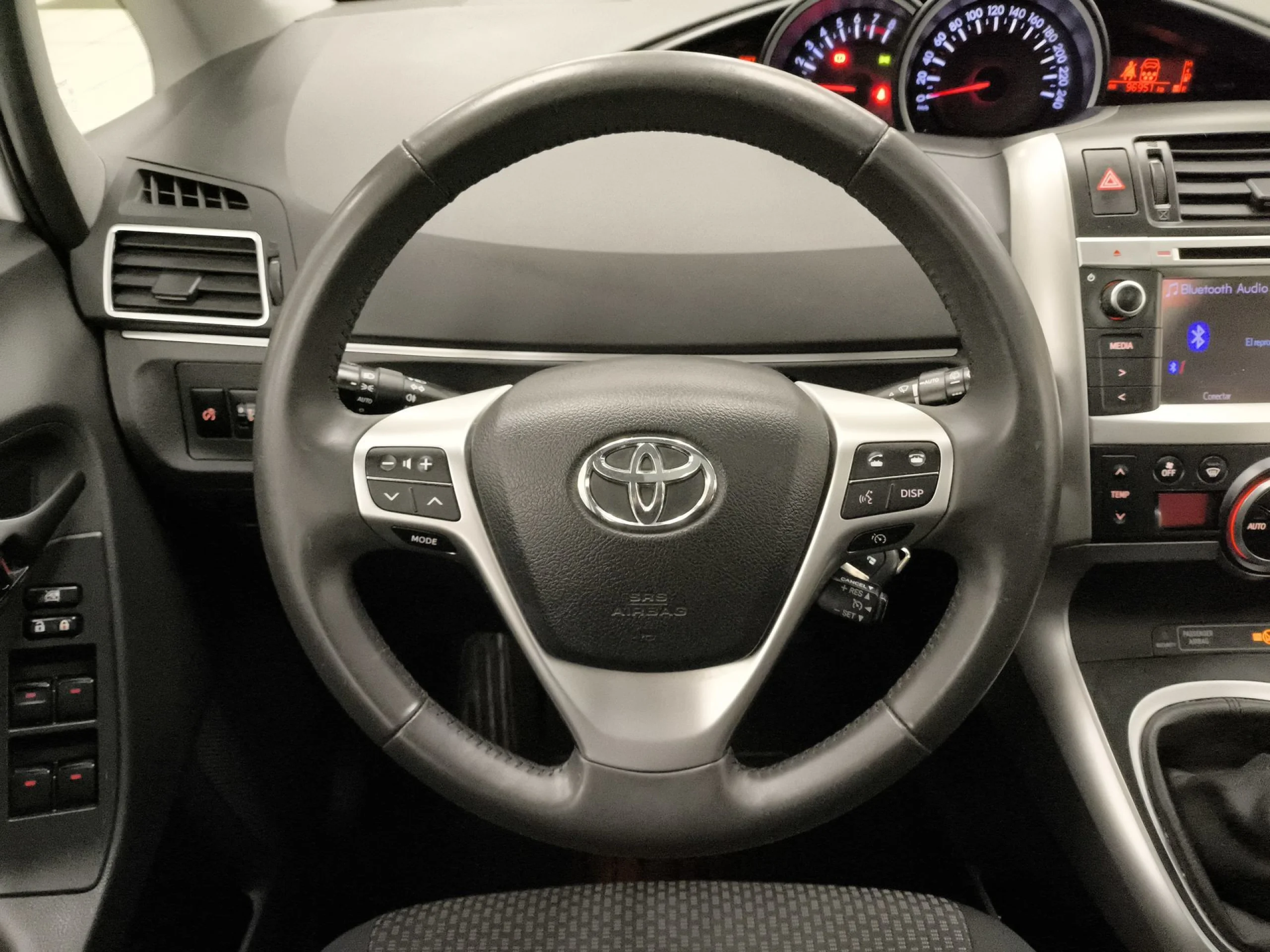 Toyota Verso 130 Advance 97 kW (132 CV) - Foto 11