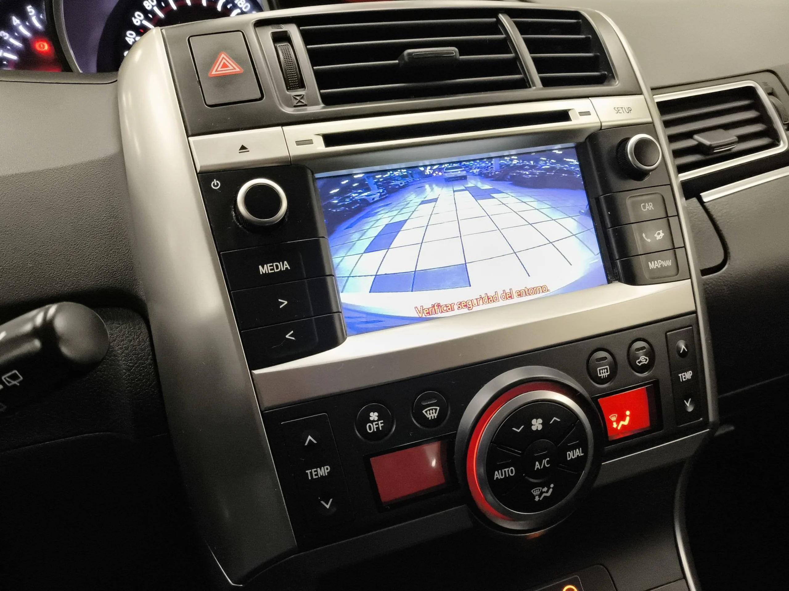 Toyota Verso 130 Advance 97 kW (132 CV) - Foto 14