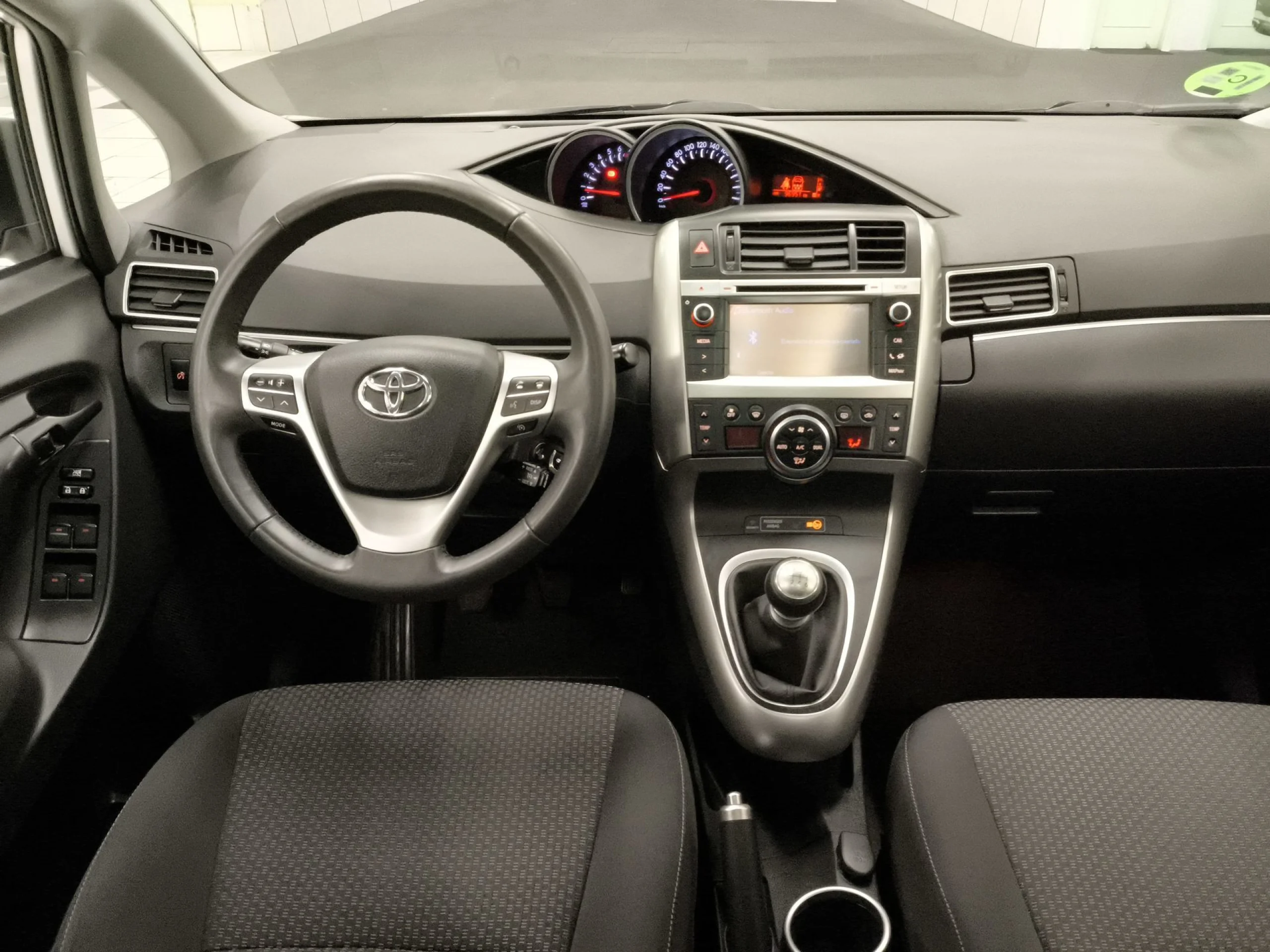 Toyota Verso 130 Advance 97 kW (132 CV) - Foto 17