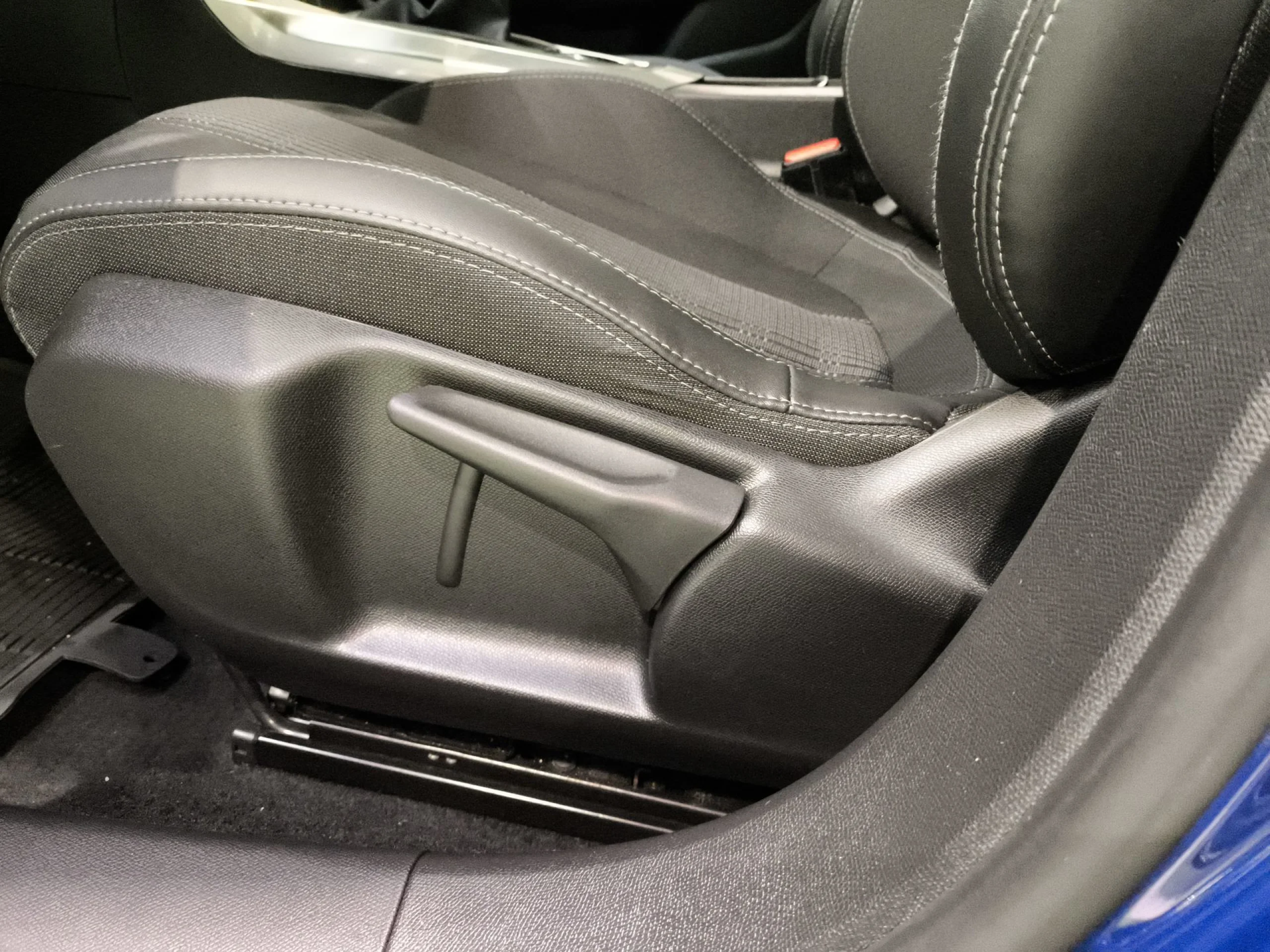 Peugeot 308 SW 1.2 PureTech SANDS Allure 96 kW (130 CV) - Foto 9