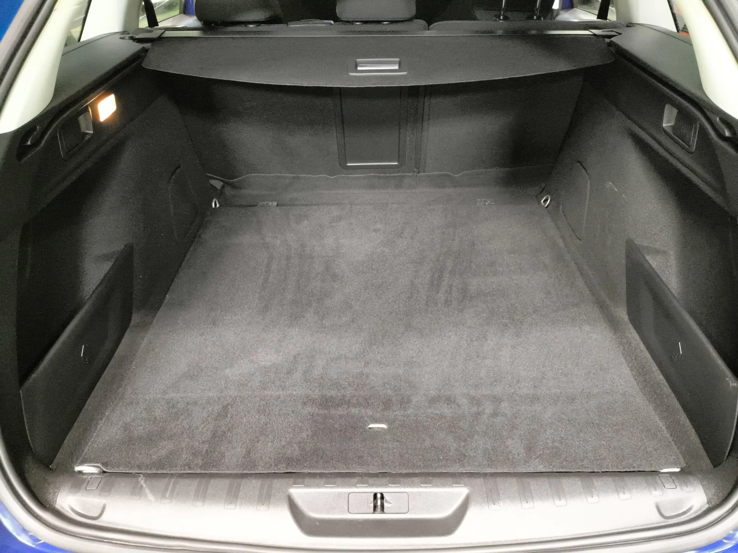 Peugeot 308 SW 1.2 PureTech SANDS Allure 96 kW (130 CV) - Foto 19