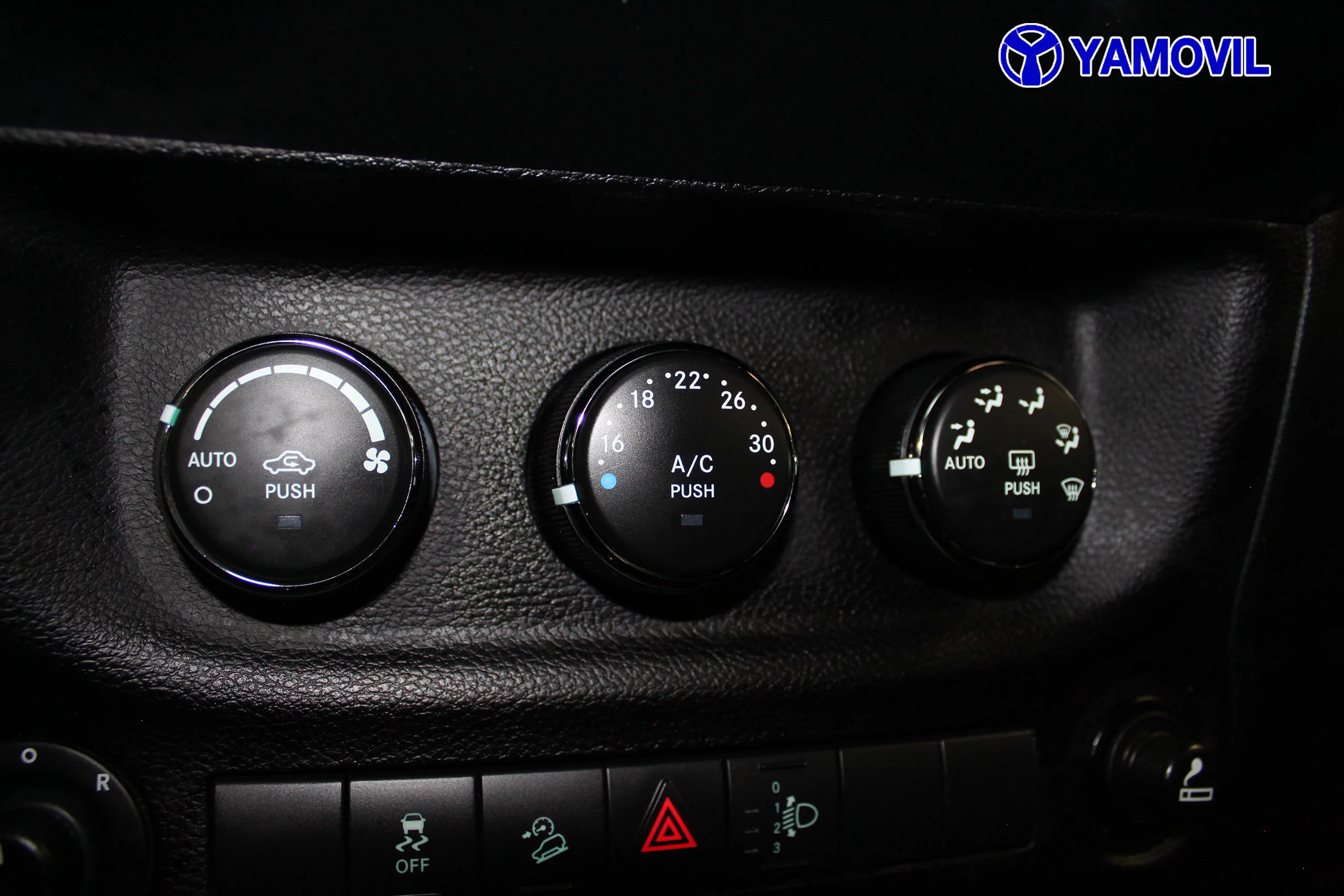 Jeep Wrangler unlimited 2.8 CRD Sahara Auto 147 kW (200 CV) - Foto 28