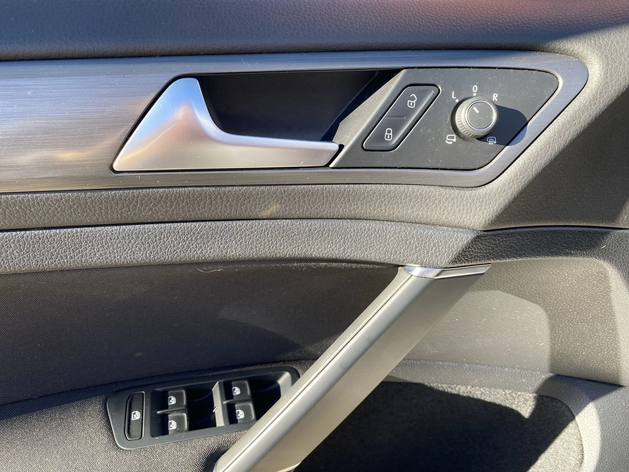 Volkswagen E-golf ePower 100 kW (136 CV) - Foto 10