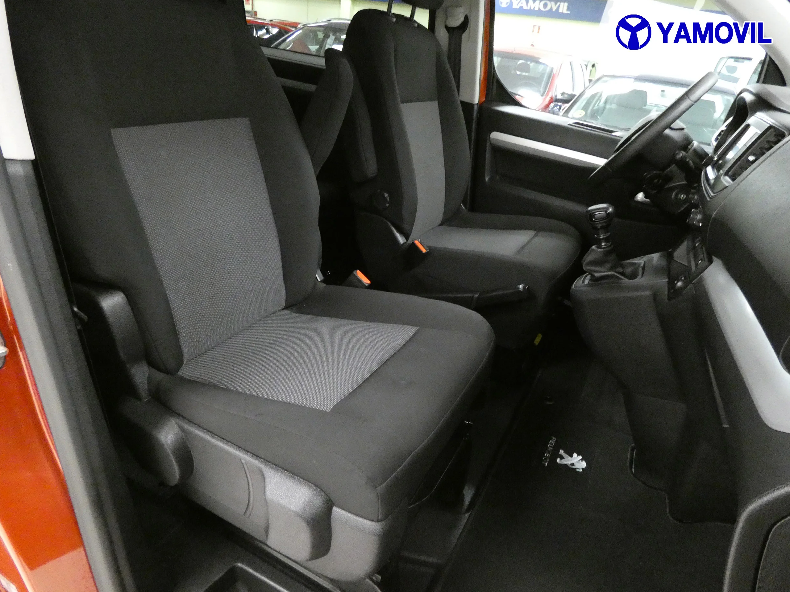 Peugeot Traveller BUSINESS BLUE-HDi STAR-STOP 8 PLAZAS - Foto 17