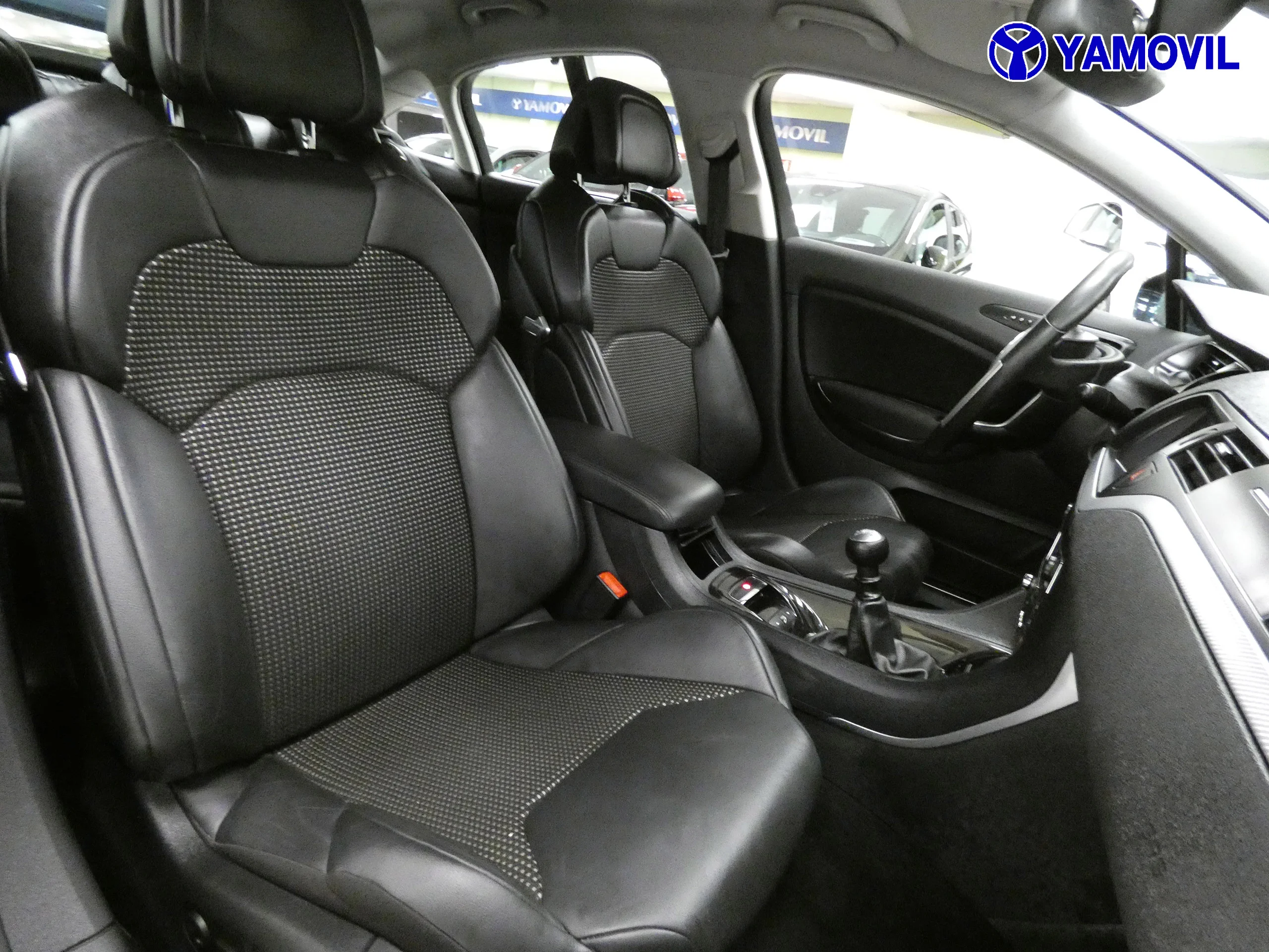 Citroen C5 2.0 HDI EXCLUSIVE PACK NAVEGADOR  - Foto 14