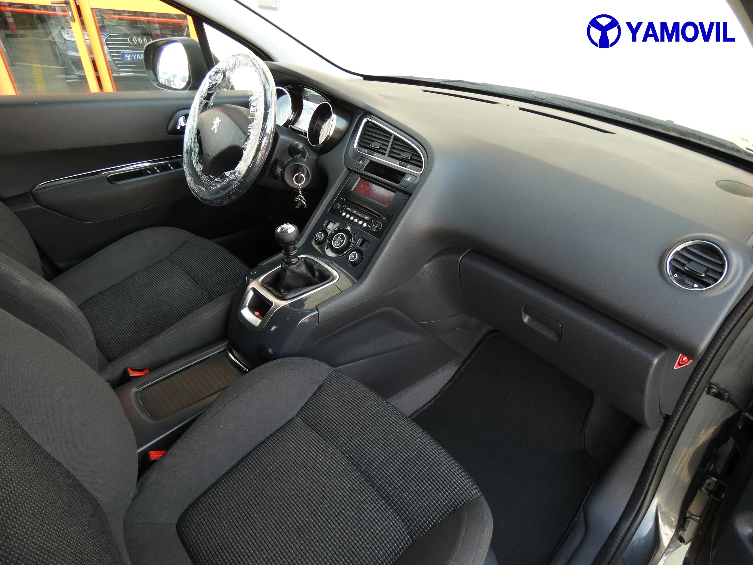 Peugeot 5008 1.6HDI ACTIVE - Foto 19
