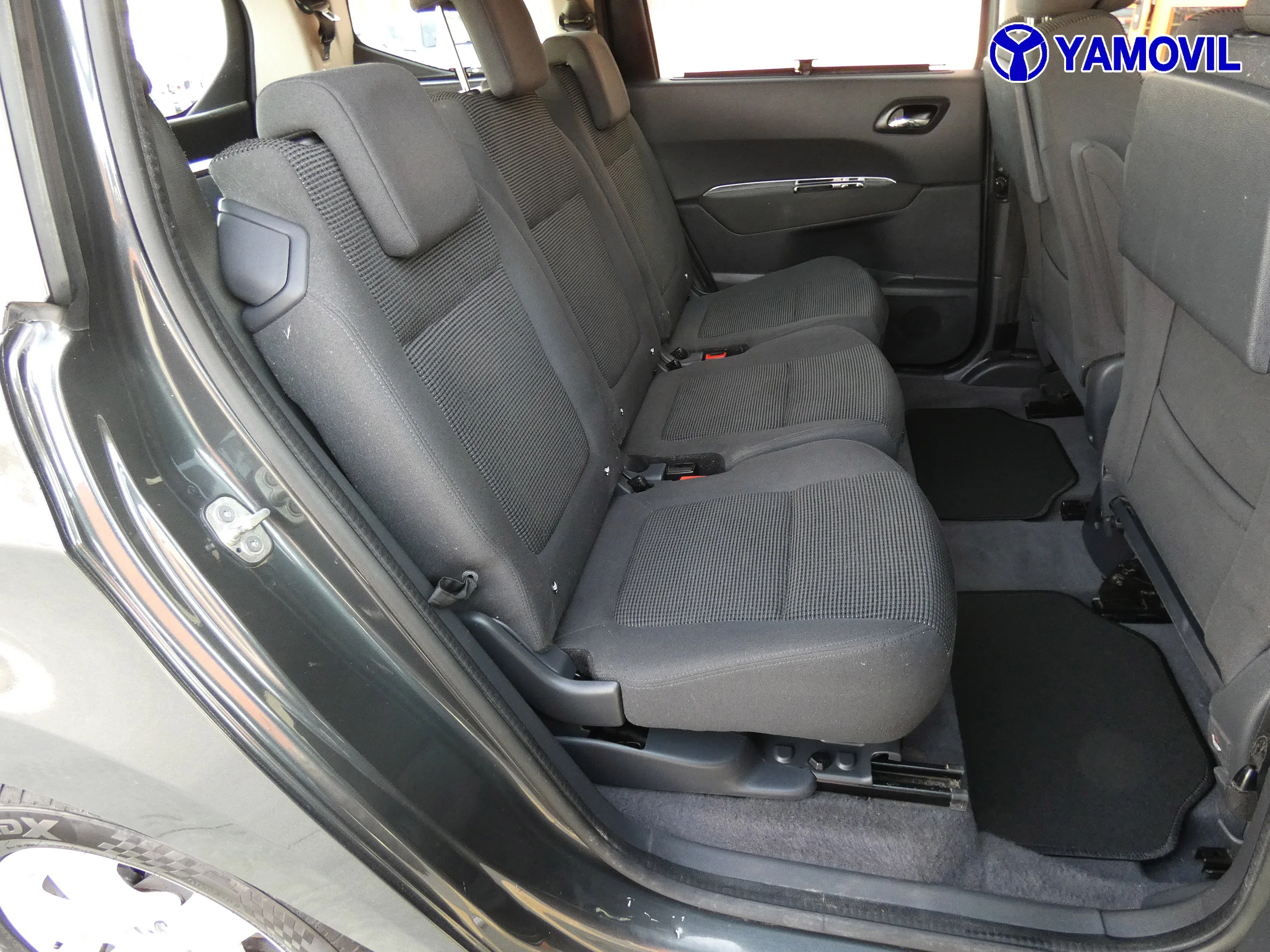 Peugeot 5008 1.6HDI ACTIVE - Foto 20