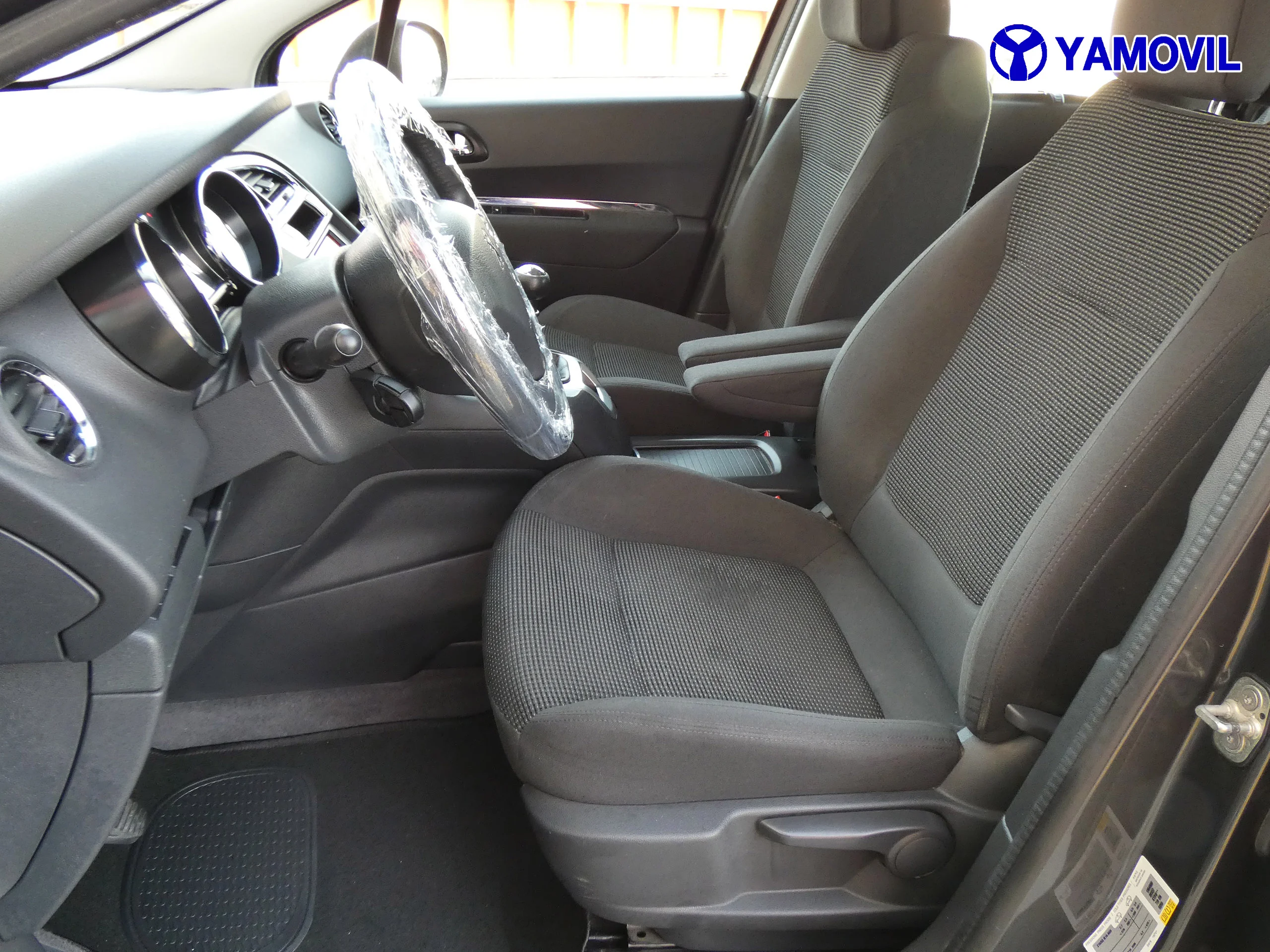 Peugeot 5008 1.6HDI ACTIVE - Foto 23