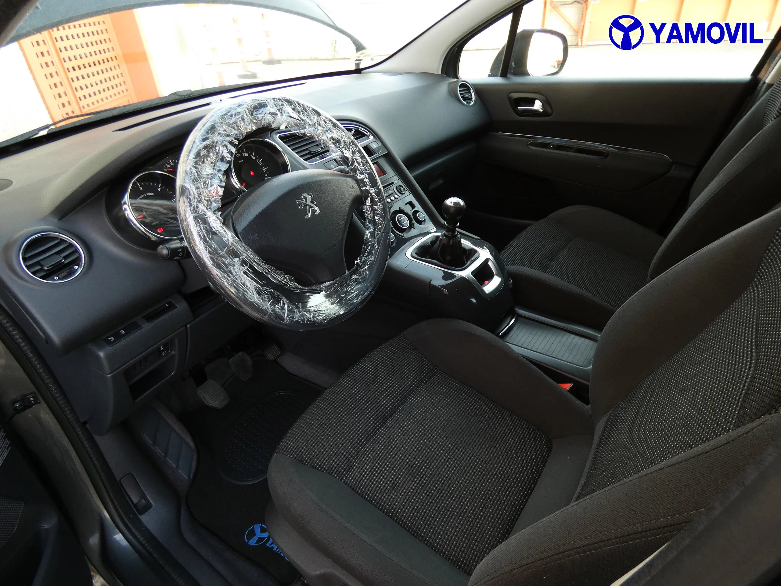 Peugeot 5008 1.6HDI ACTIVE - Foto 12