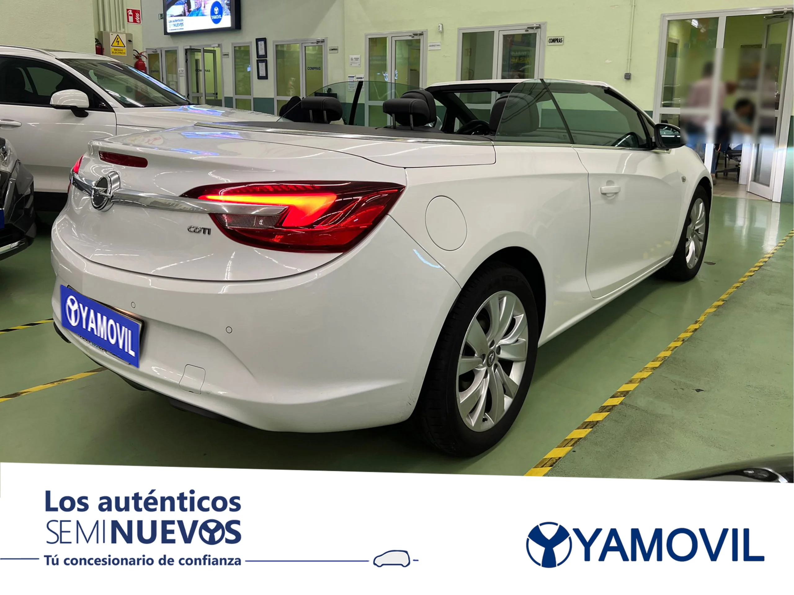 Opel Astra CASCADA** 2.0 TDI EXCELLENCE 2P - Foto 2