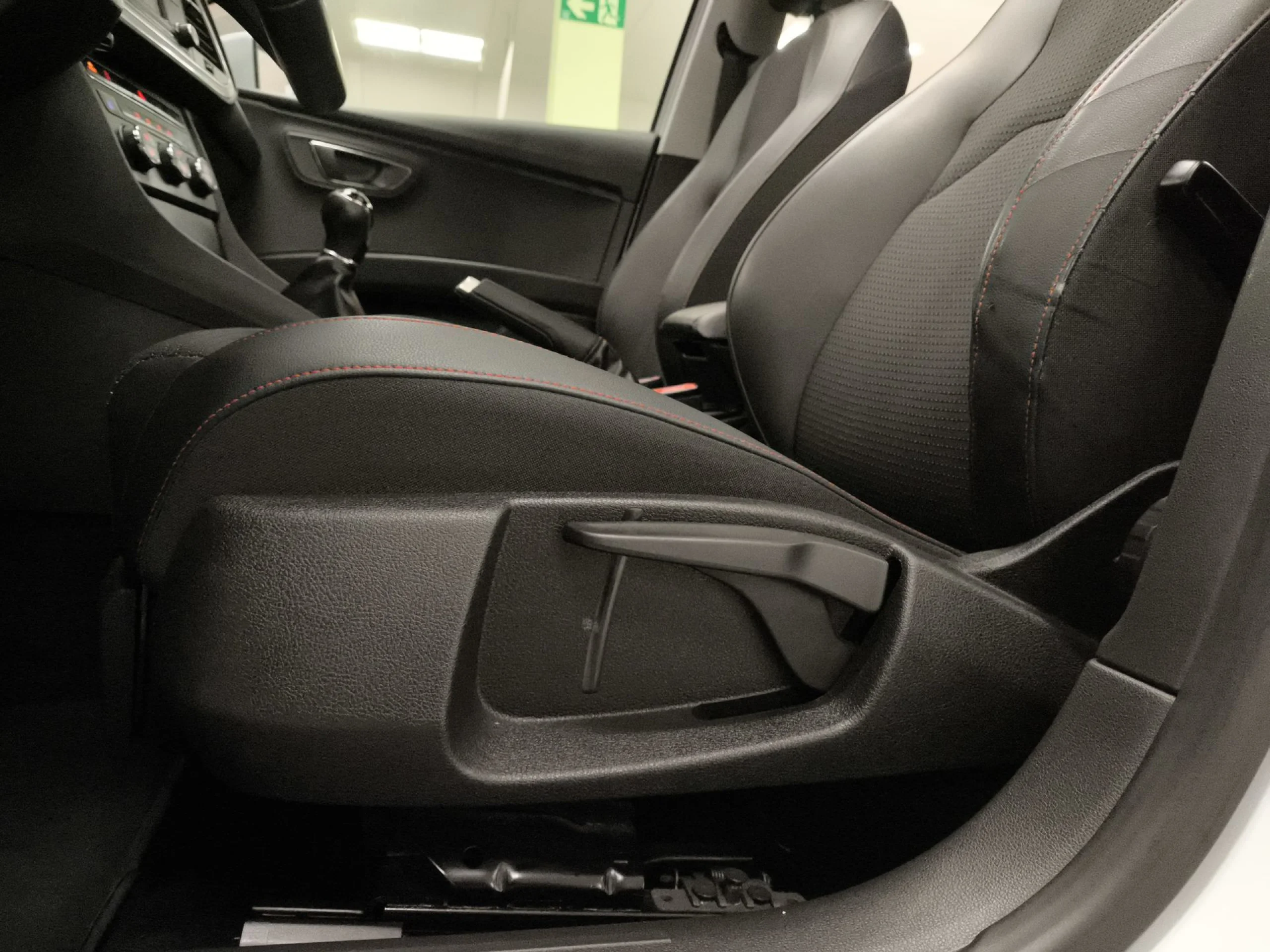 Seat León 1.4 TSI SANDS FR 90 kW (122 CV) - Foto 9