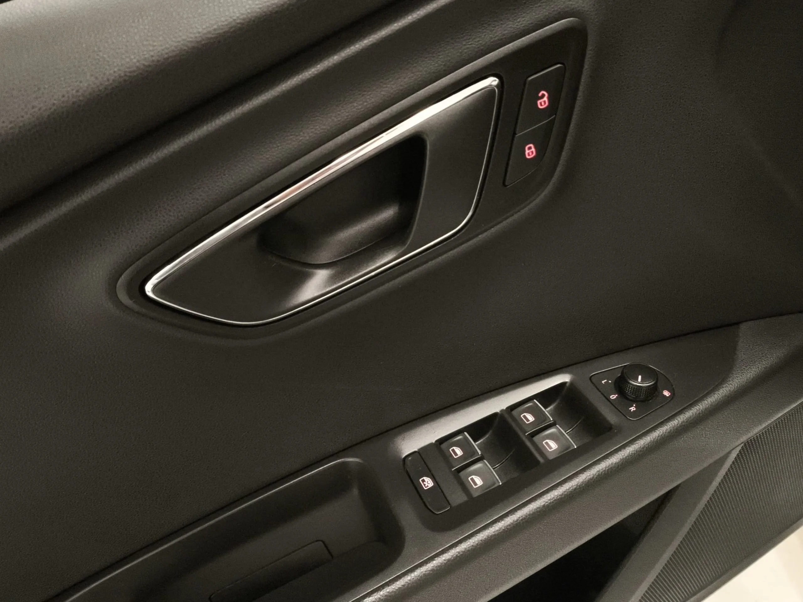 Seat León 1.4 TSI SANDS FR 90 kW (122 CV) - Foto 10