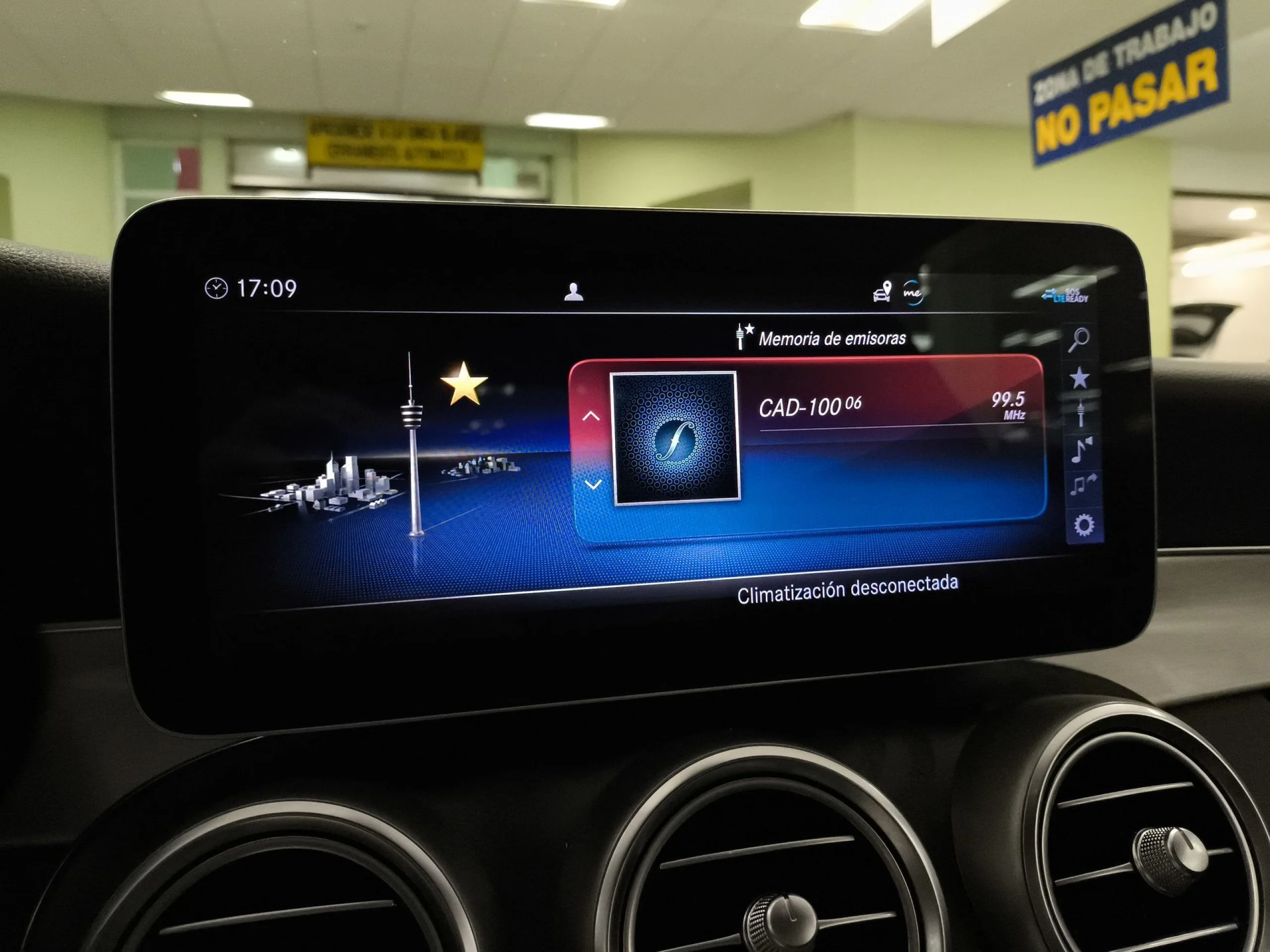 Mercedes-Benz Clase C C 200 Coupe 135 kW (184 CV) - Foto 13