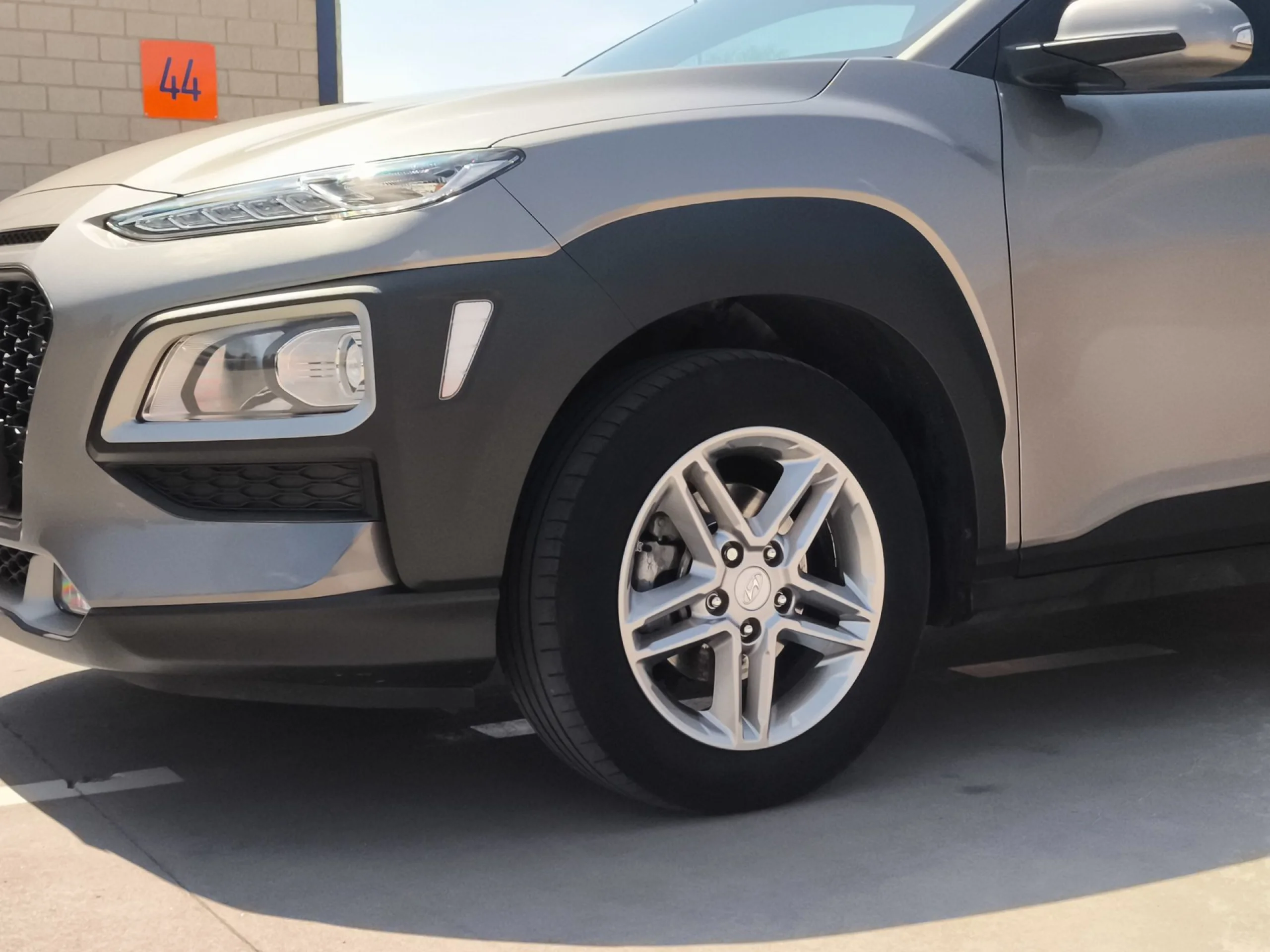 Hyundai Kona 1.0 TGDI Klass 4x2 88 kW (120 CV) - Foto 7