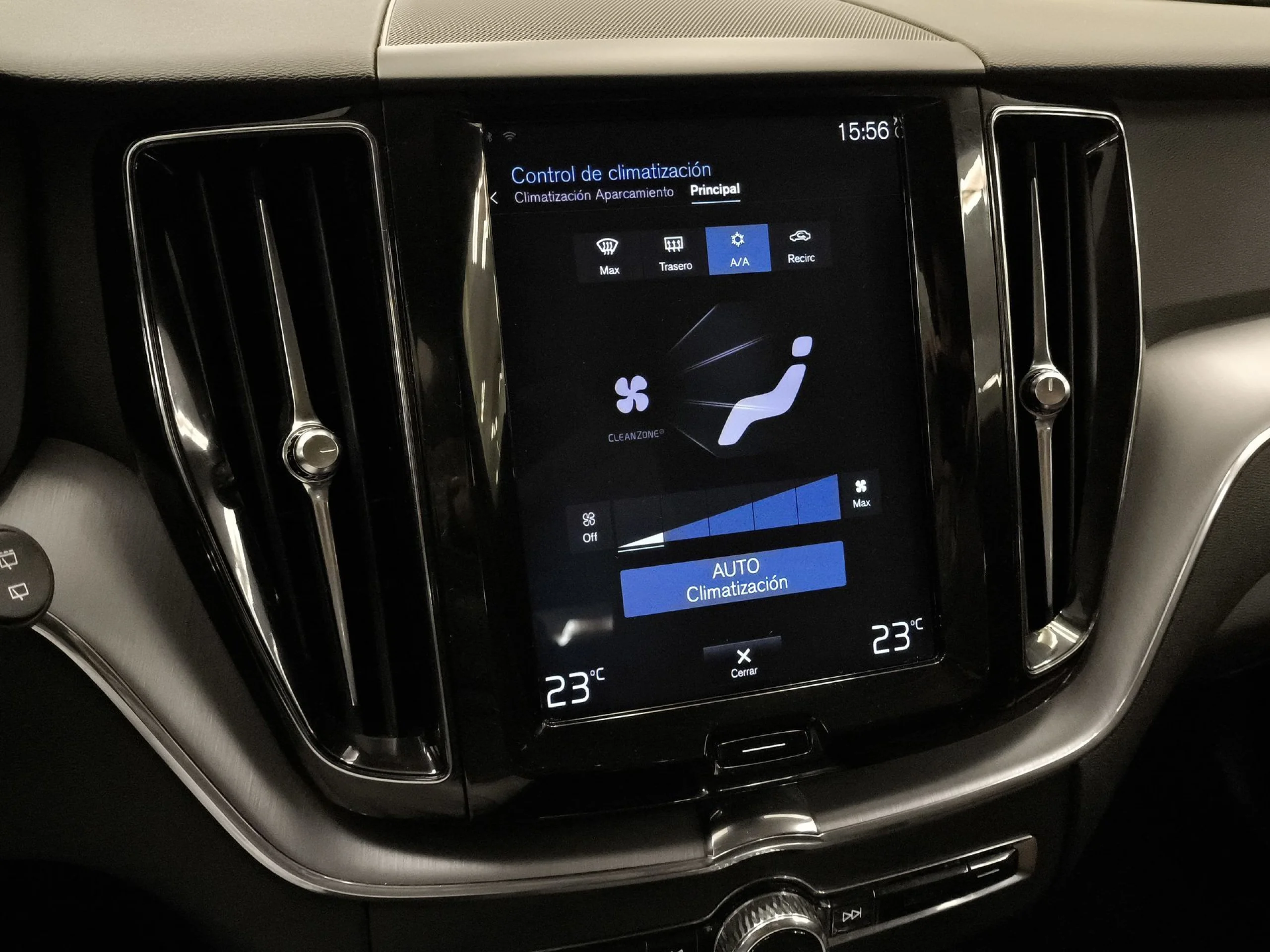 Volvo Xc60 D4 Momentum 140 kW (190 CV) - Foto 16