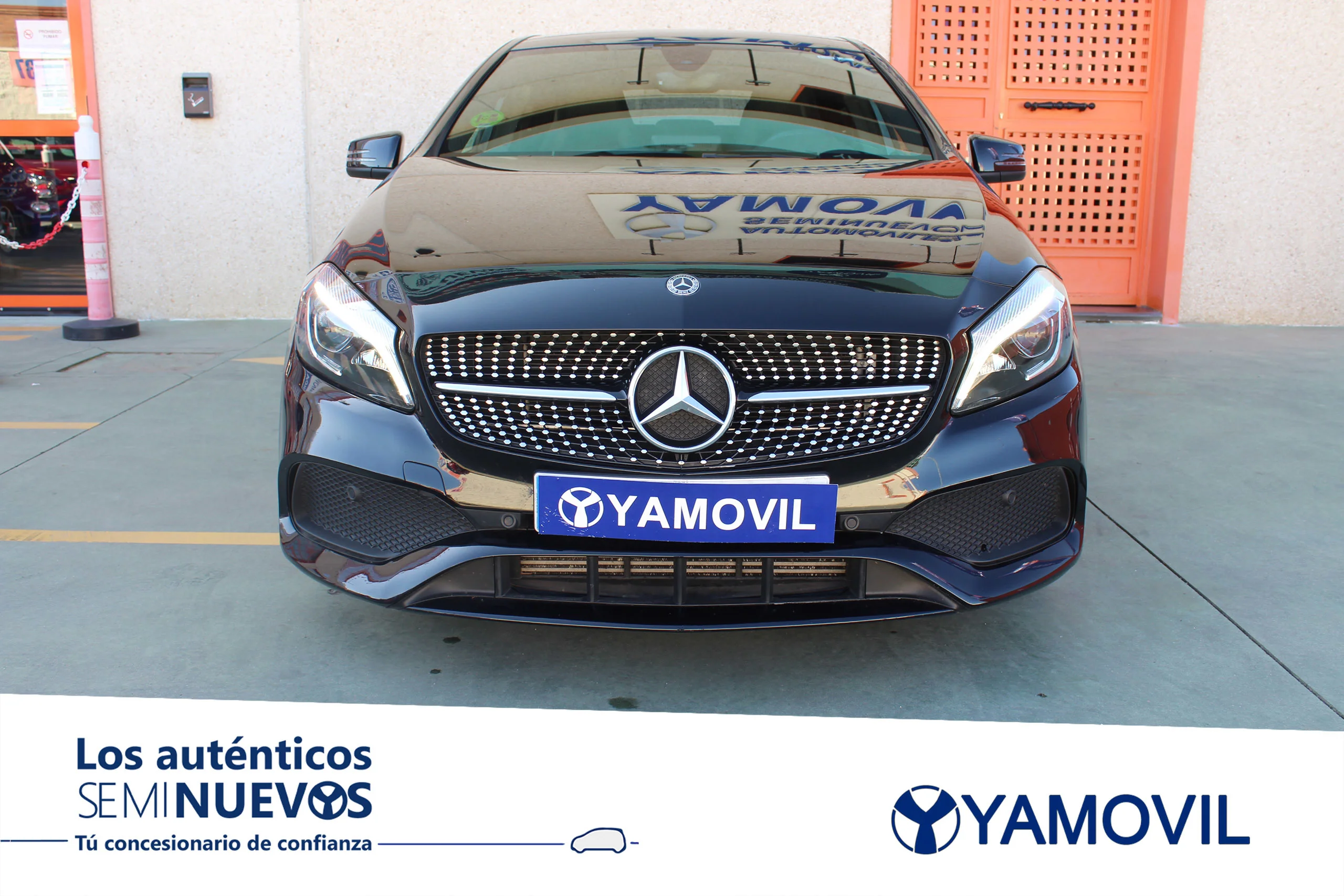 Mercedes-Benz Clase A CLASE A A 180 AMG-LINE 122CV 5P. - Foto 2