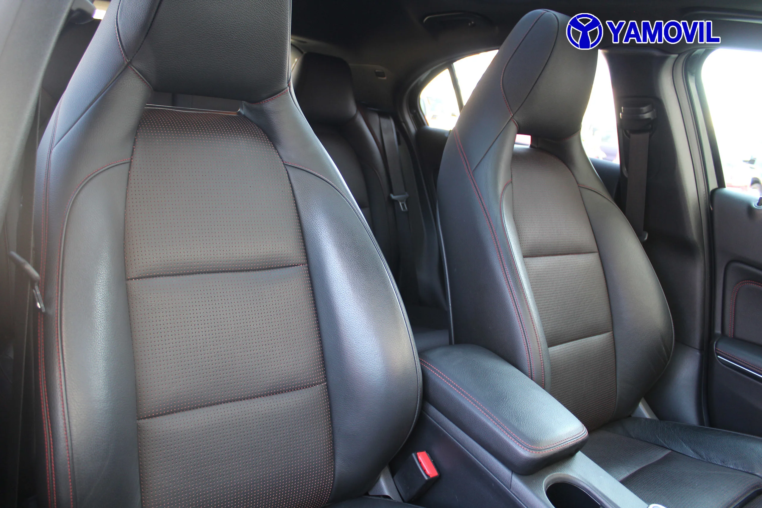 Mercedes-Benz Clase A CLASE A A 180 AMG-LINE 122CV 5P. - Foto 17
