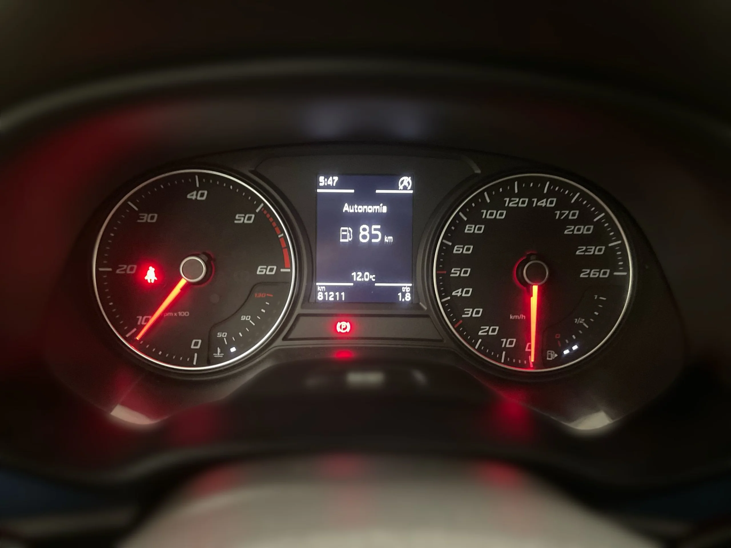 Seat Leon ST 1.6 TDI StANDSp Style 81 kW (110 CV) - Foto 11