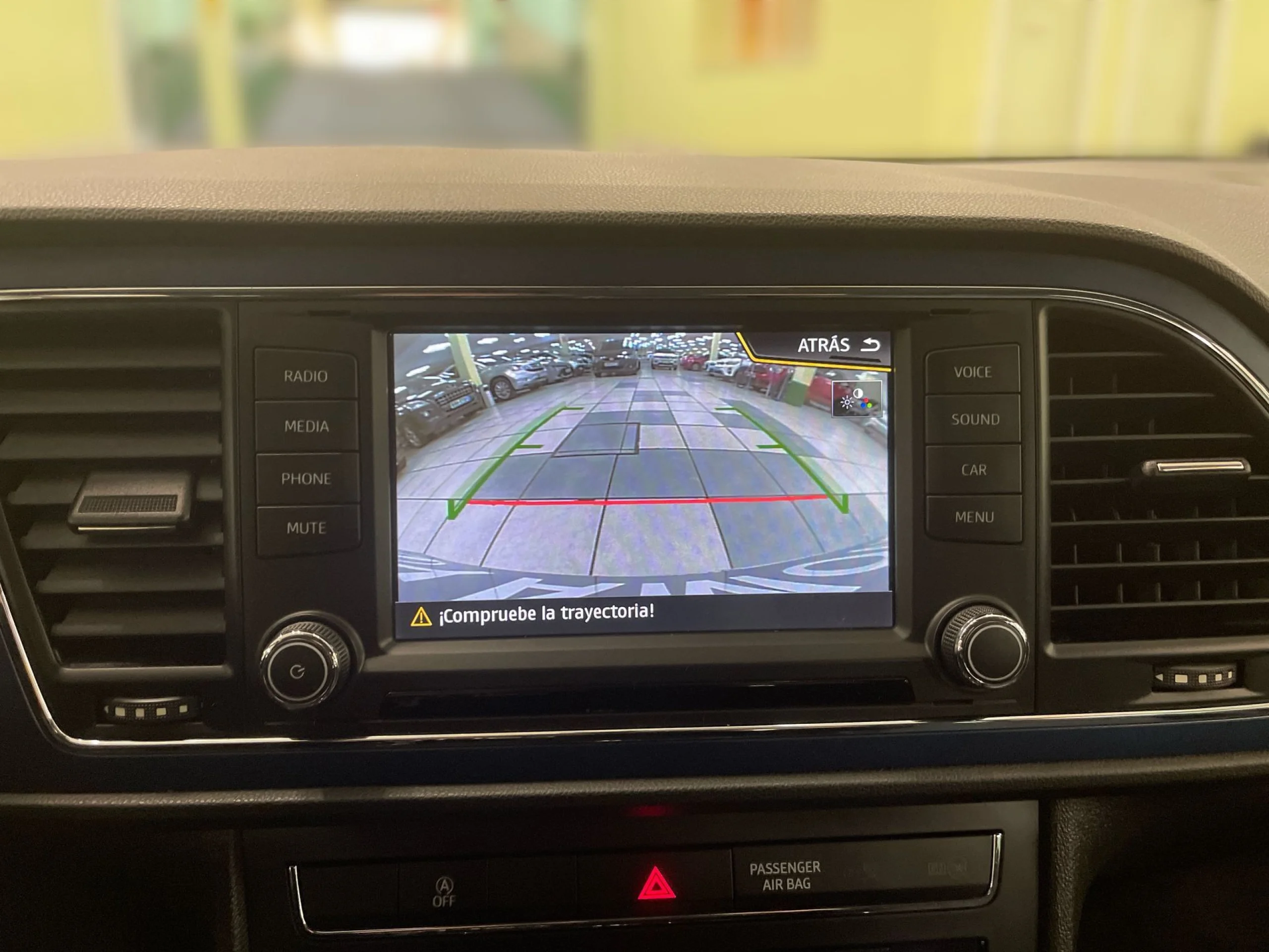 Seat Leon ST 1.6 TDI StANDSp Style 81 kW (110 CV) - Foto 13