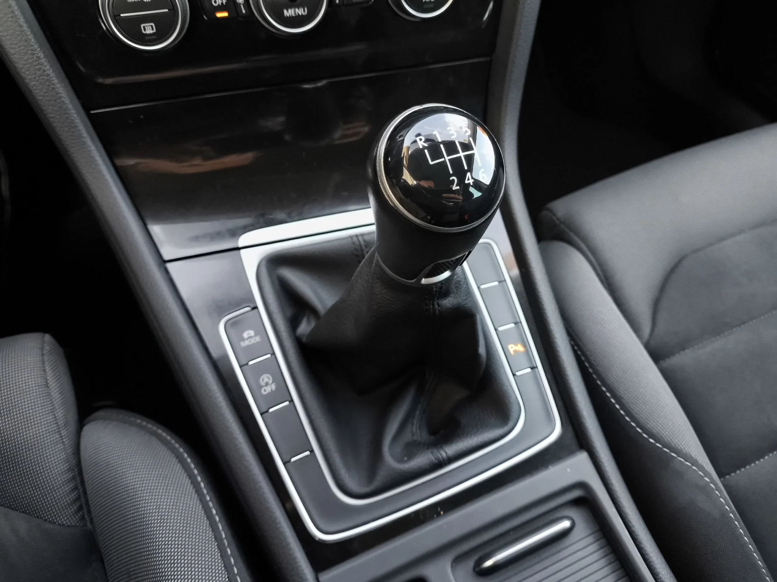 Volkswagen Golf 1.5 TSI Evo Sport 110 kW (150 CV) - Foto 15