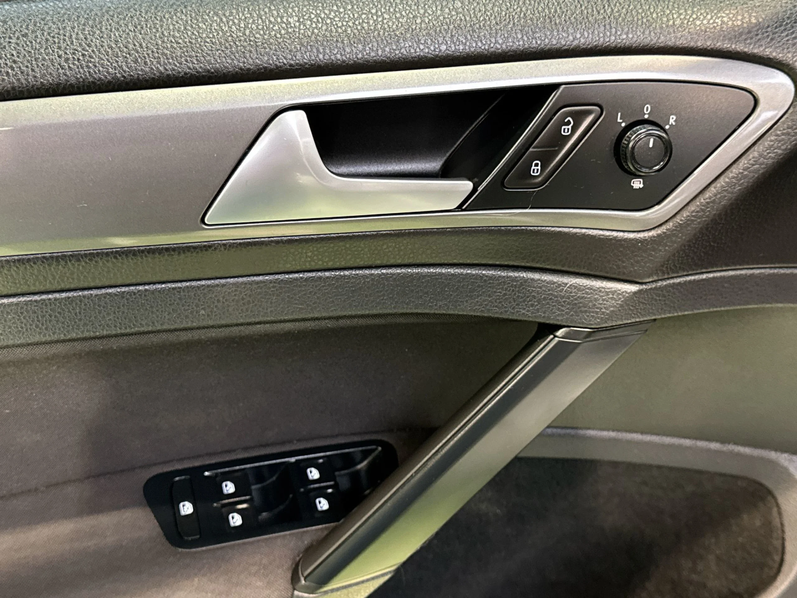 Volkswagen Golf Edition 1.6 TDI BMT 81 kW (110 CV) - Foto 10