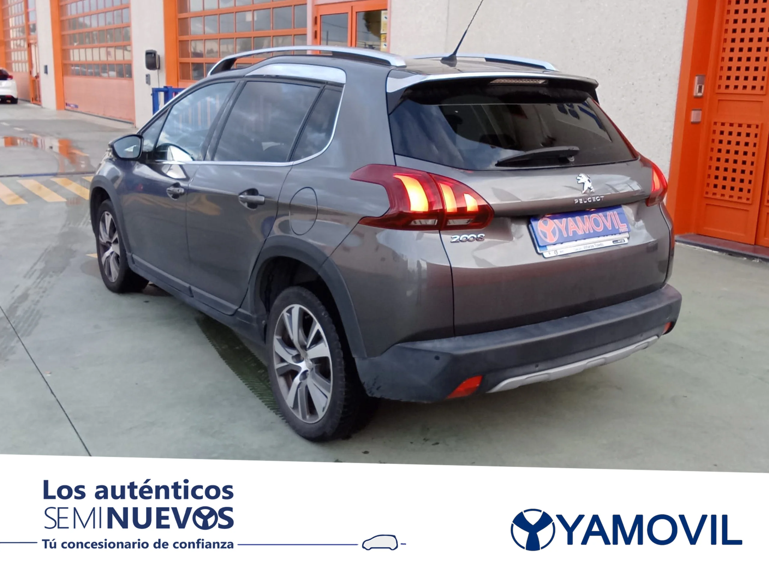 Peugeot 2008 BlueHDi 120 SANDS Allure 88 kW (120 CV) - Foto 4
