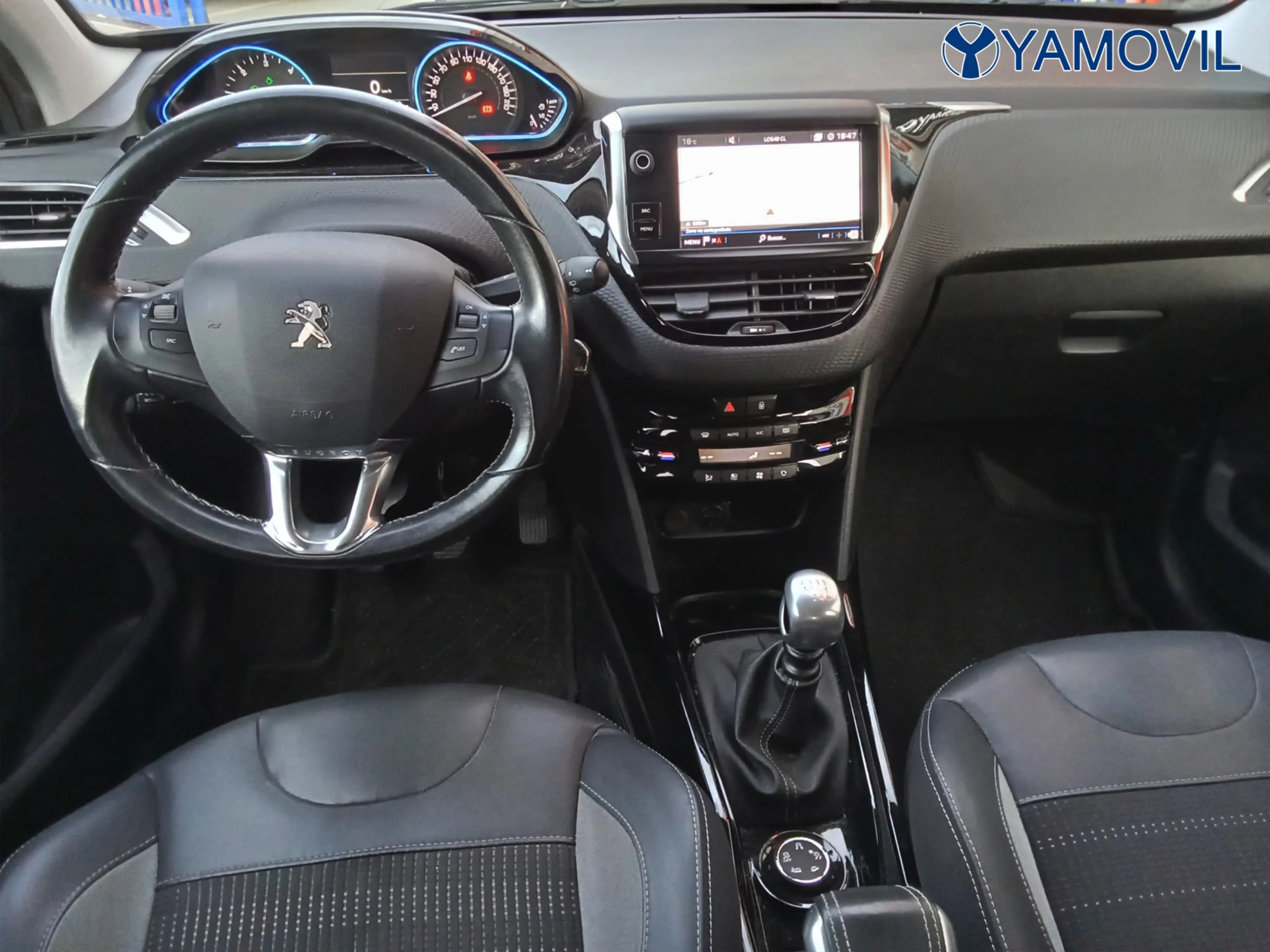 Peugeot 2008 BlueHDi 120 SANDS Allure 88 kW (120 CV) - Foto 5