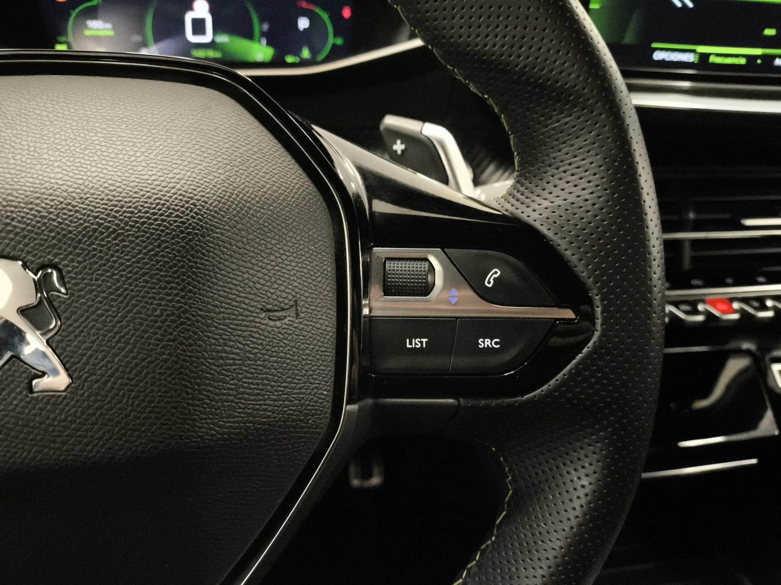 Peugeot 208 PureTech 100 GT EAT8 75 kW (100 CV) - Foto 15