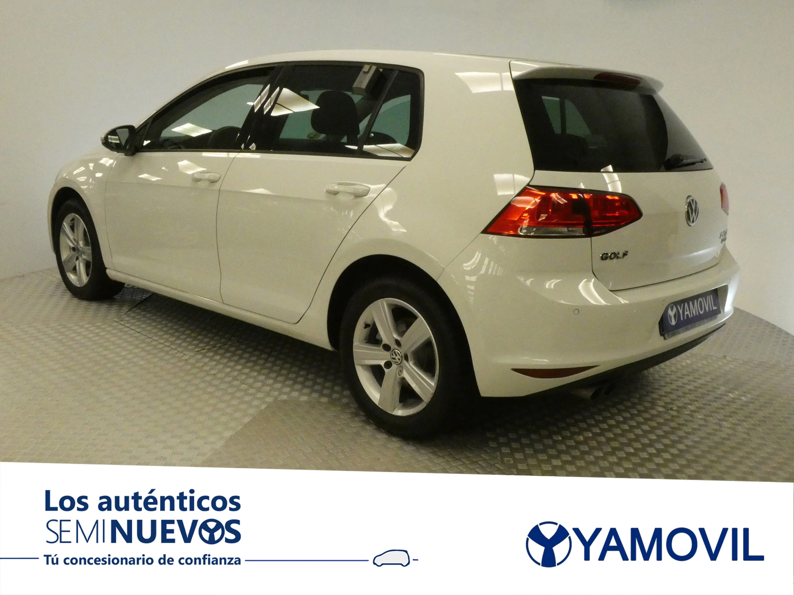 Volkswagen Golf 2.0 TDI ADVANCE BLUEMOTION 5P - Foto 4