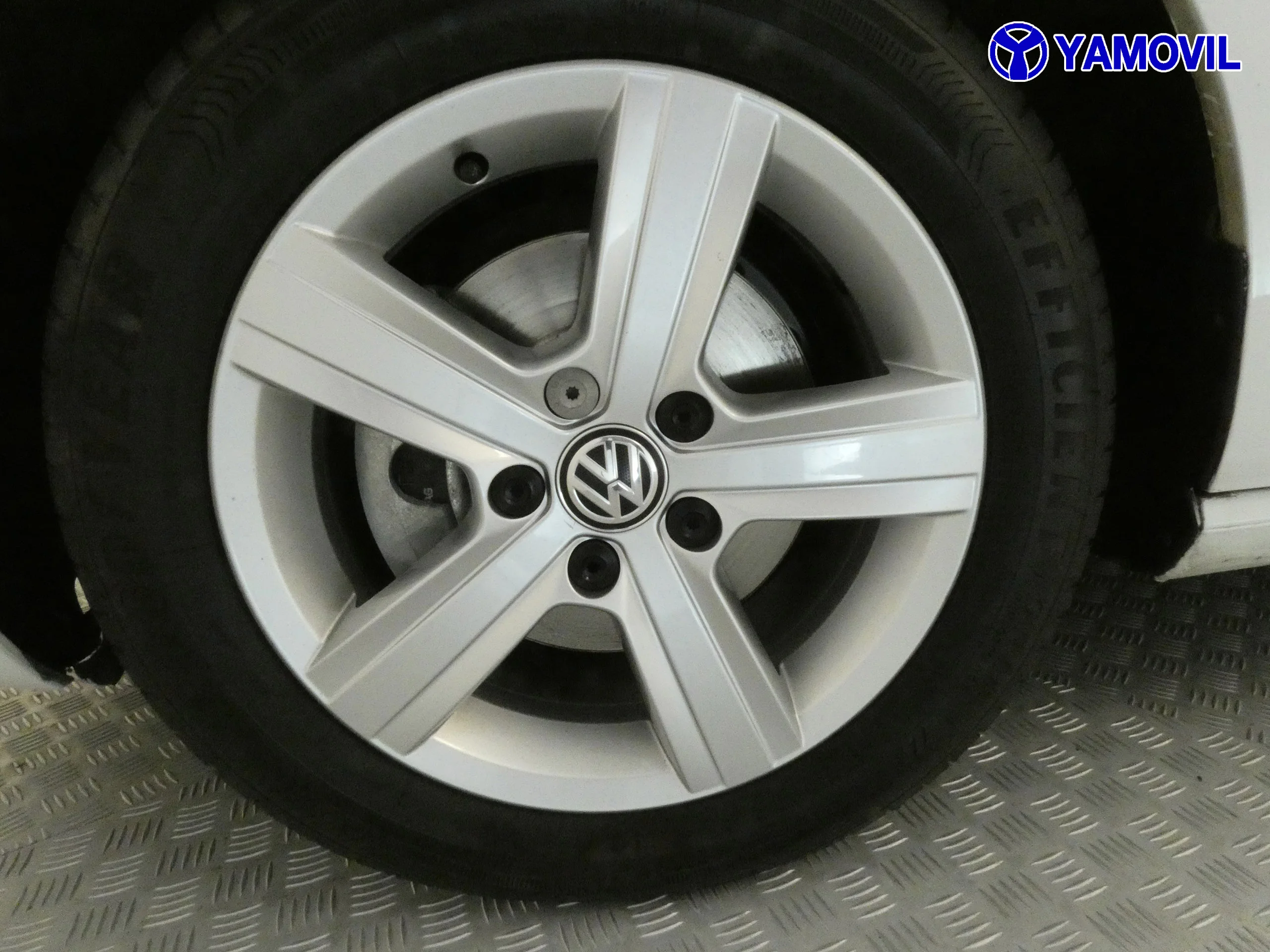 Volkswagen Golf 2.0 TDI ADVANCE BLUEMOTION 5P - Foto 9