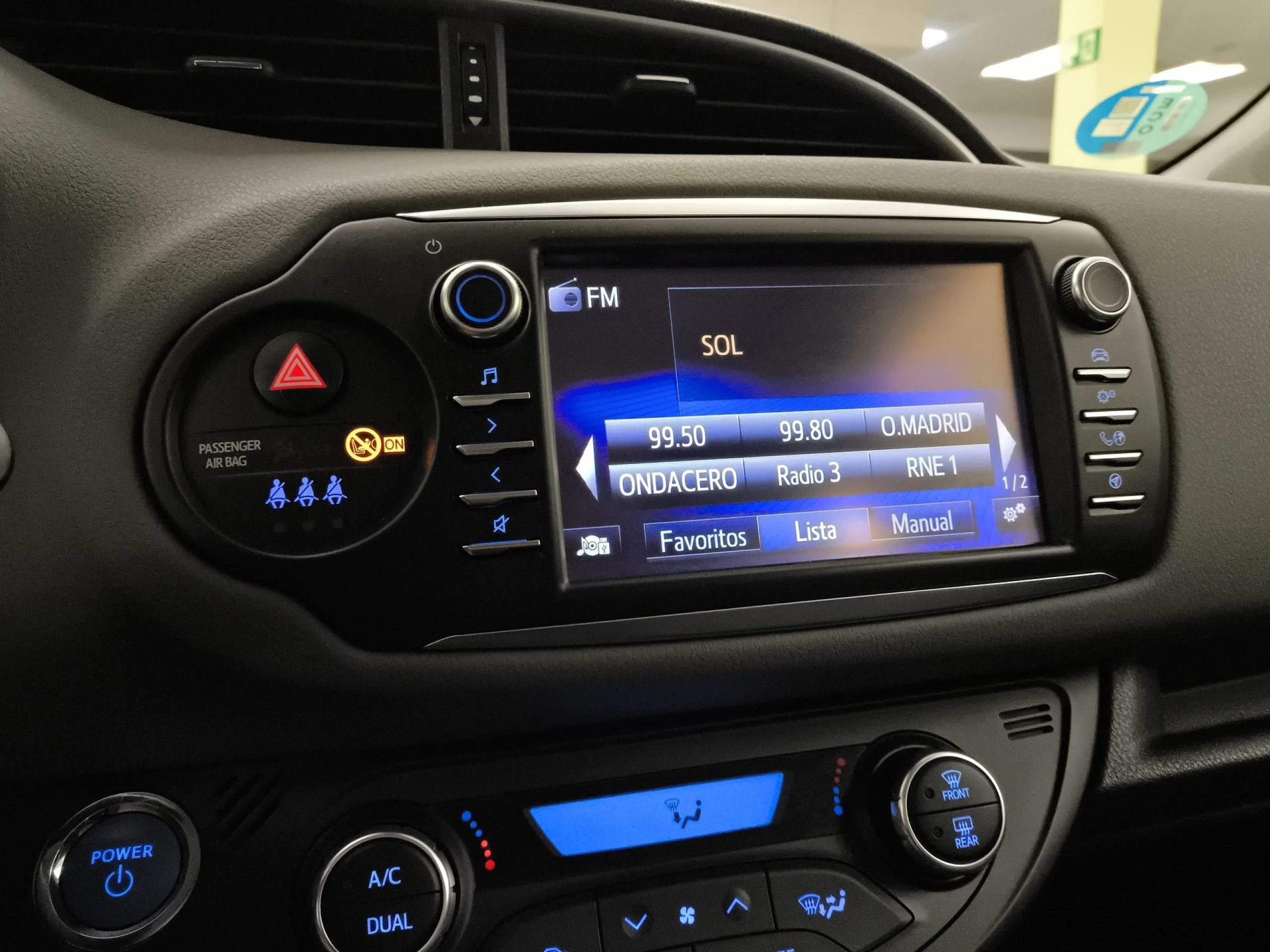 Toyota Yaris 1.5 Hybrid Active 74 kW (100 CV) - Foto 13