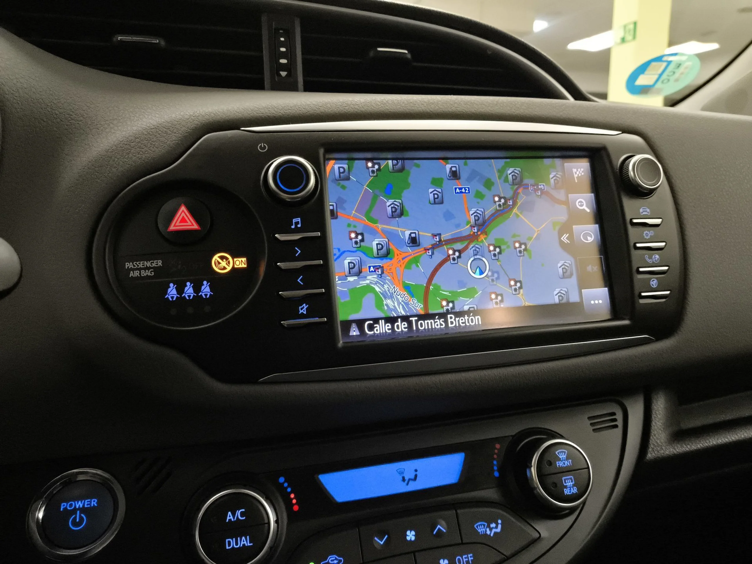 Toyota Yaris 1.5 Hybrid Active 74 kW (100 CV) - Foto 15