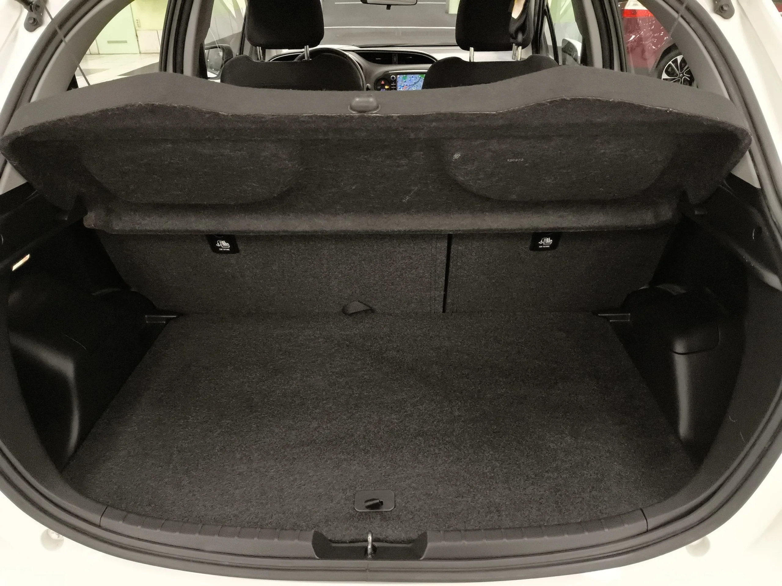 Toyota Yaris 1.5 Hybrid Active 74 kW (100 CV) - Foto 20