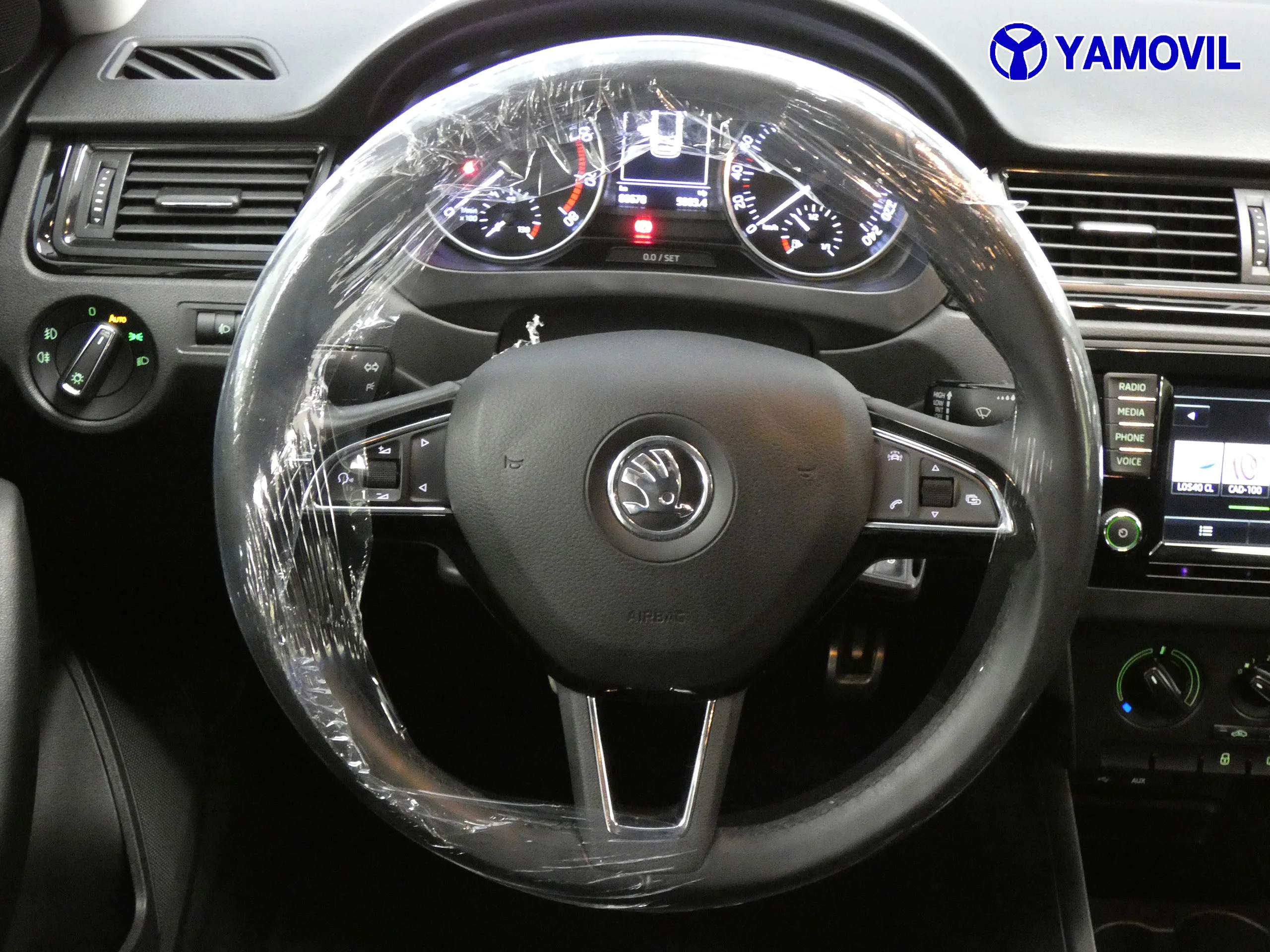 Skoda Spaceback 1.2 TSi LIKE 5P - Foto 19