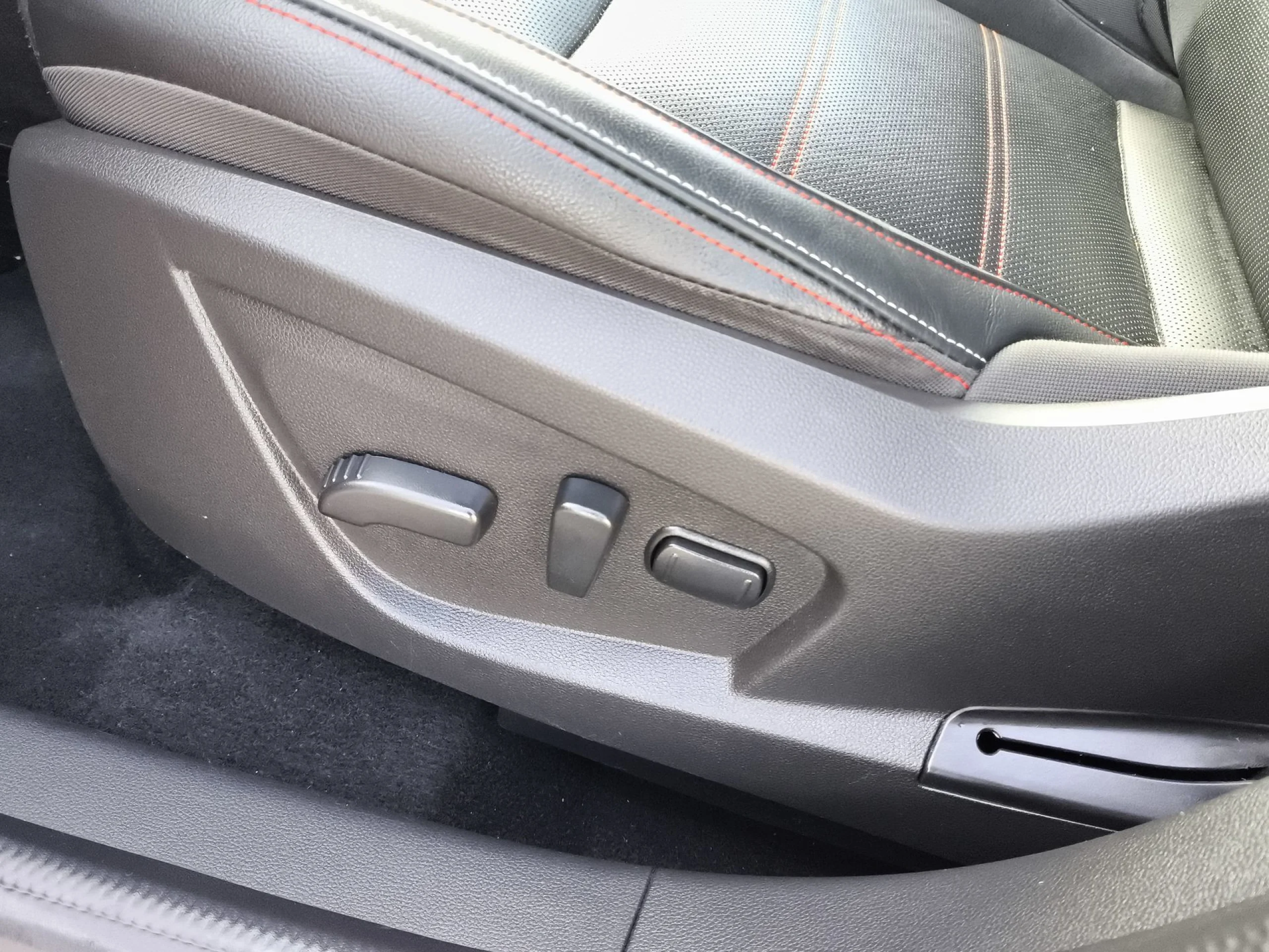 Renault Arkana RS Line TCe 118 kW (160 CV) EDC Microhíbrido - Foto 9