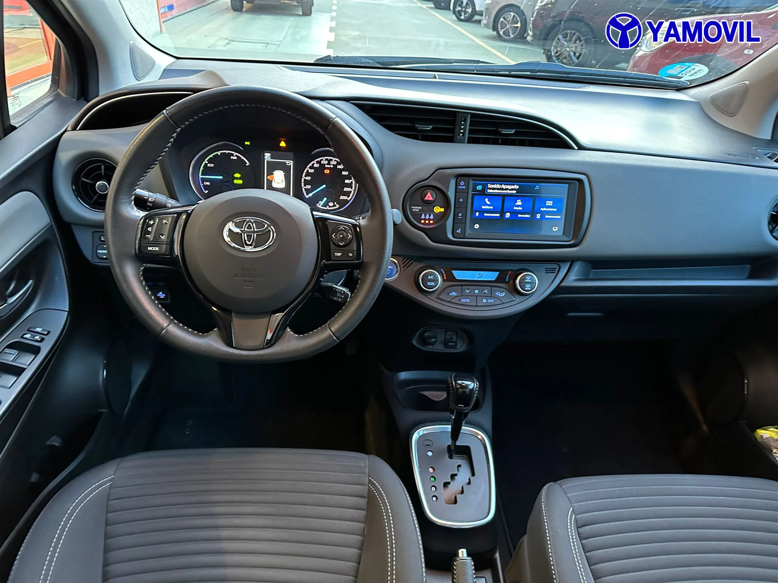Toyota Yaris 100H Feel 74 kW (100 CV) - Foto 5
