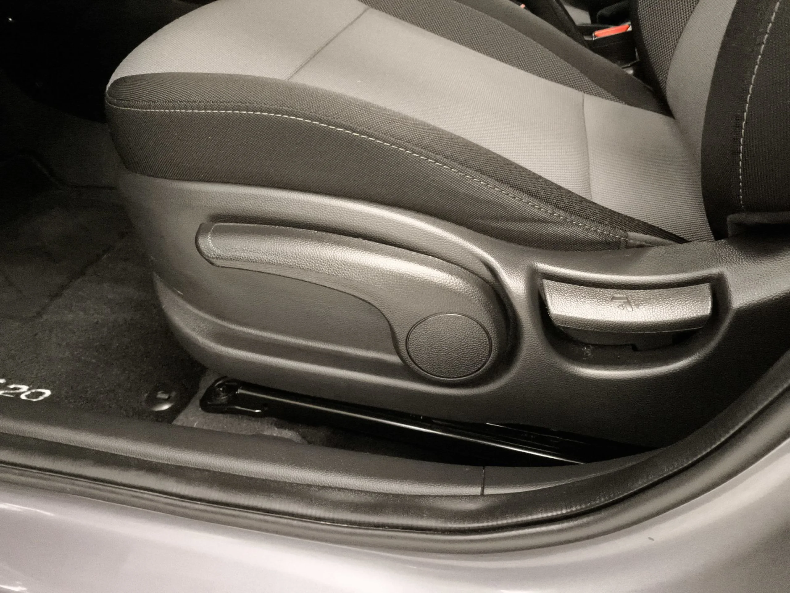 Hyundai I20 1.0 TGDI Drive AND Skate 74 kW (100 CV) - Foto 9