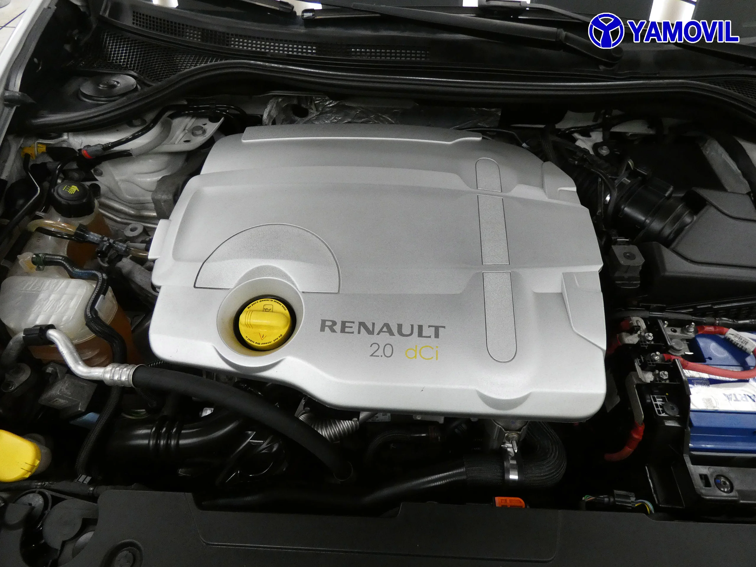 Renault Laguna 2.0 DCI EMOTION PLUS 2P - Foto 8