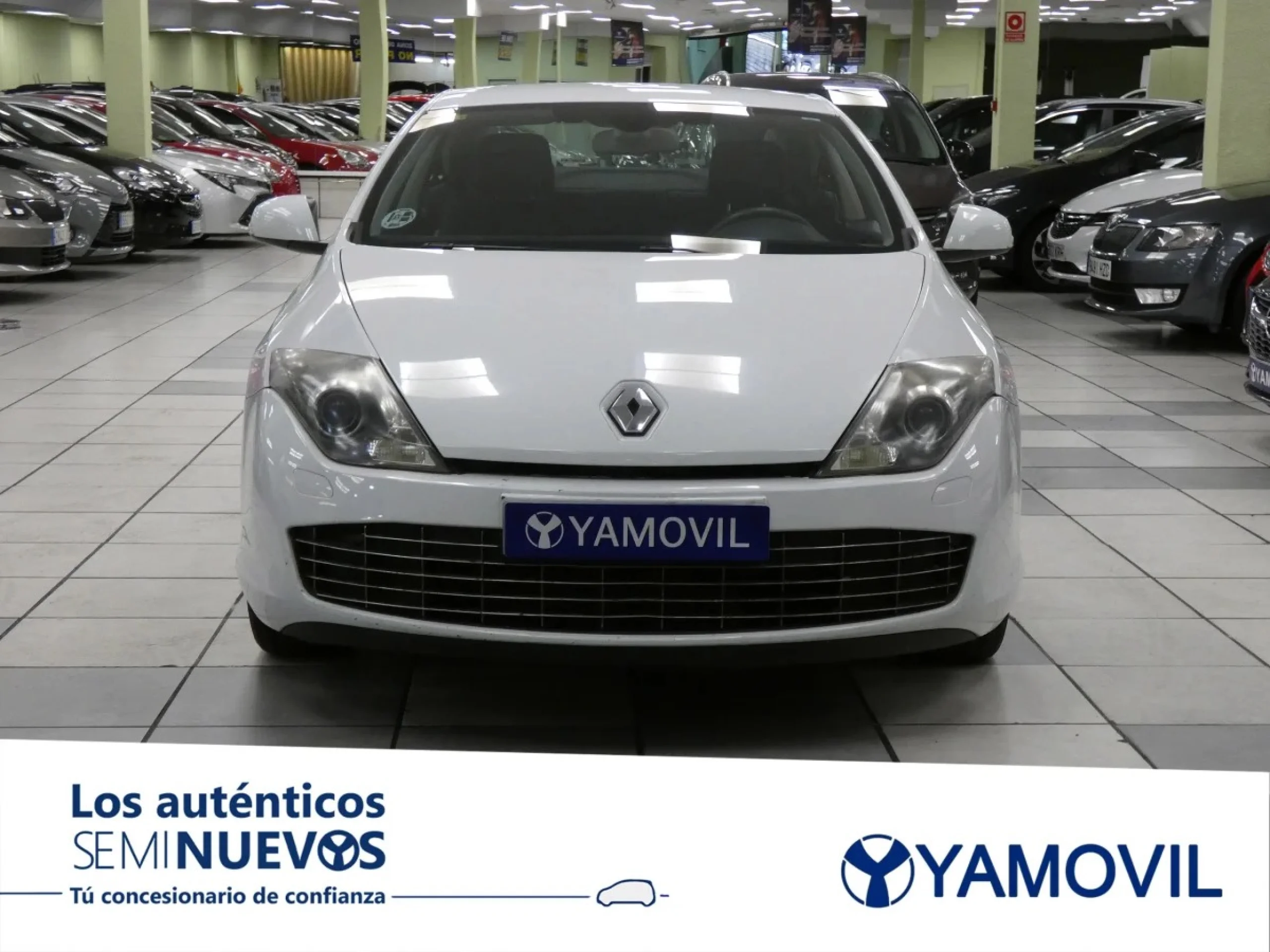 Renault Laguna Coupe Emotion Plus FAP eco2 dCi 110 kW (150 CV) - Foto 2