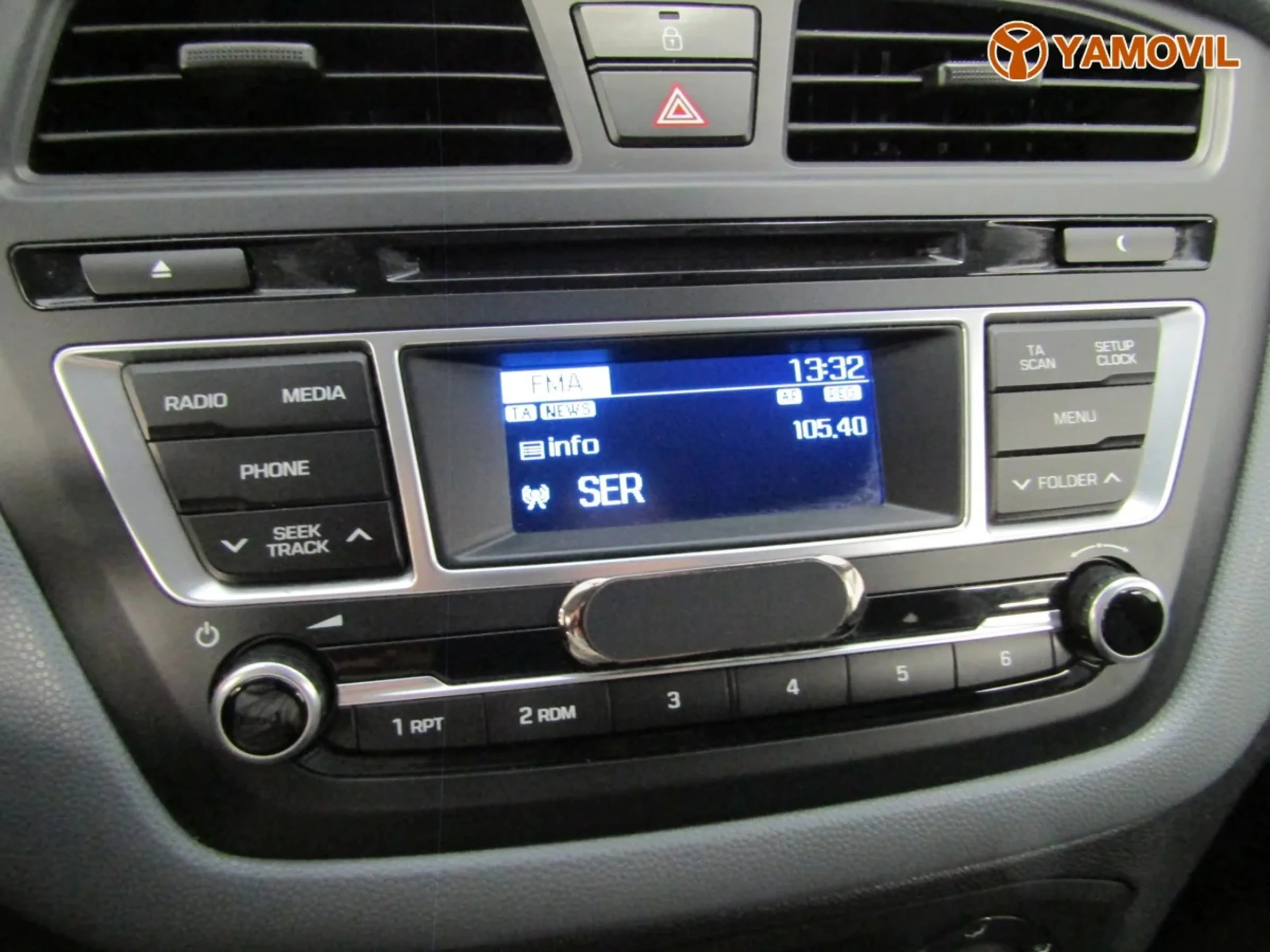 Hyundai I20 1.2 MPI Essence 62 kW (84 CV) - Foto 21