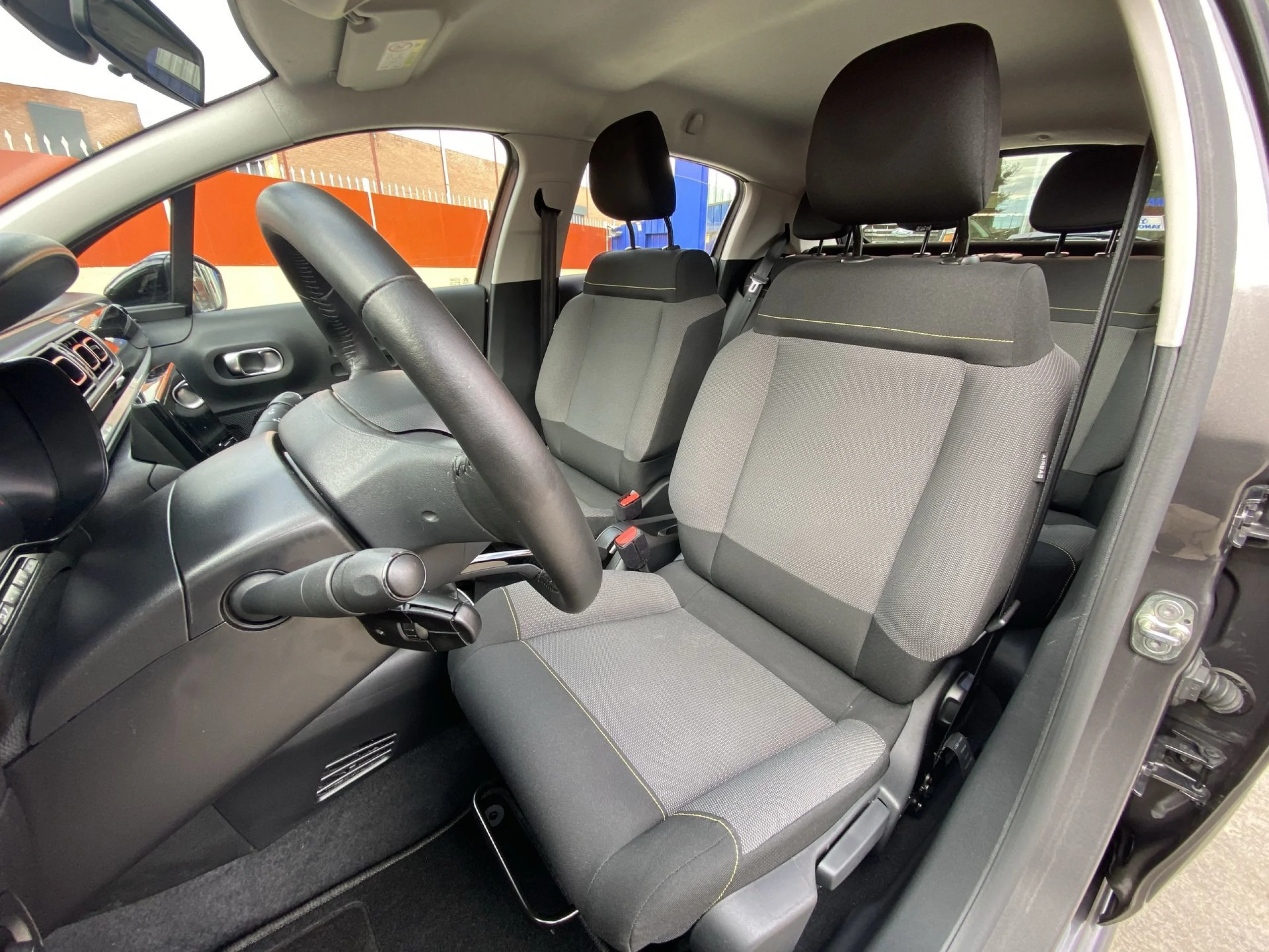 Citroen C3 PureTech 83 Feel Pack 61 kW (83 CV) - Foto 8