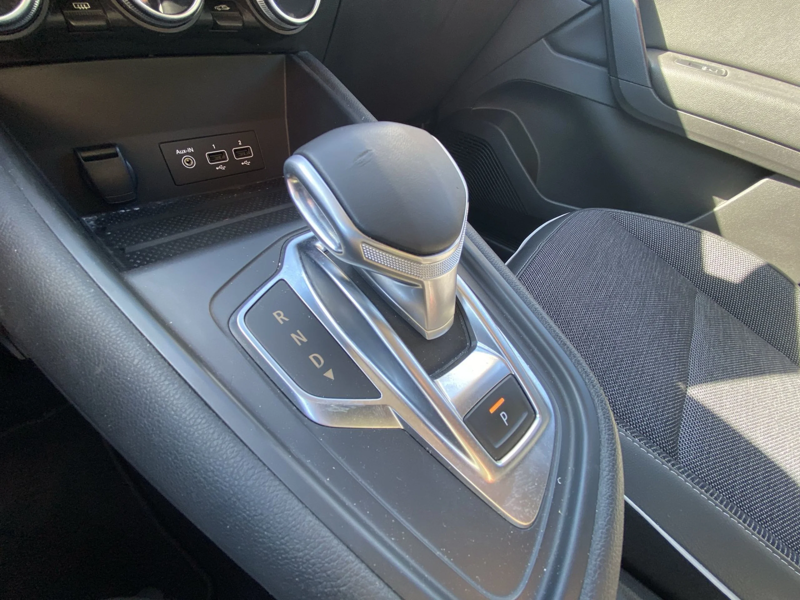 Renault Captur Zen+ TCe 96 kW (130 CV) EDC - Foto 16