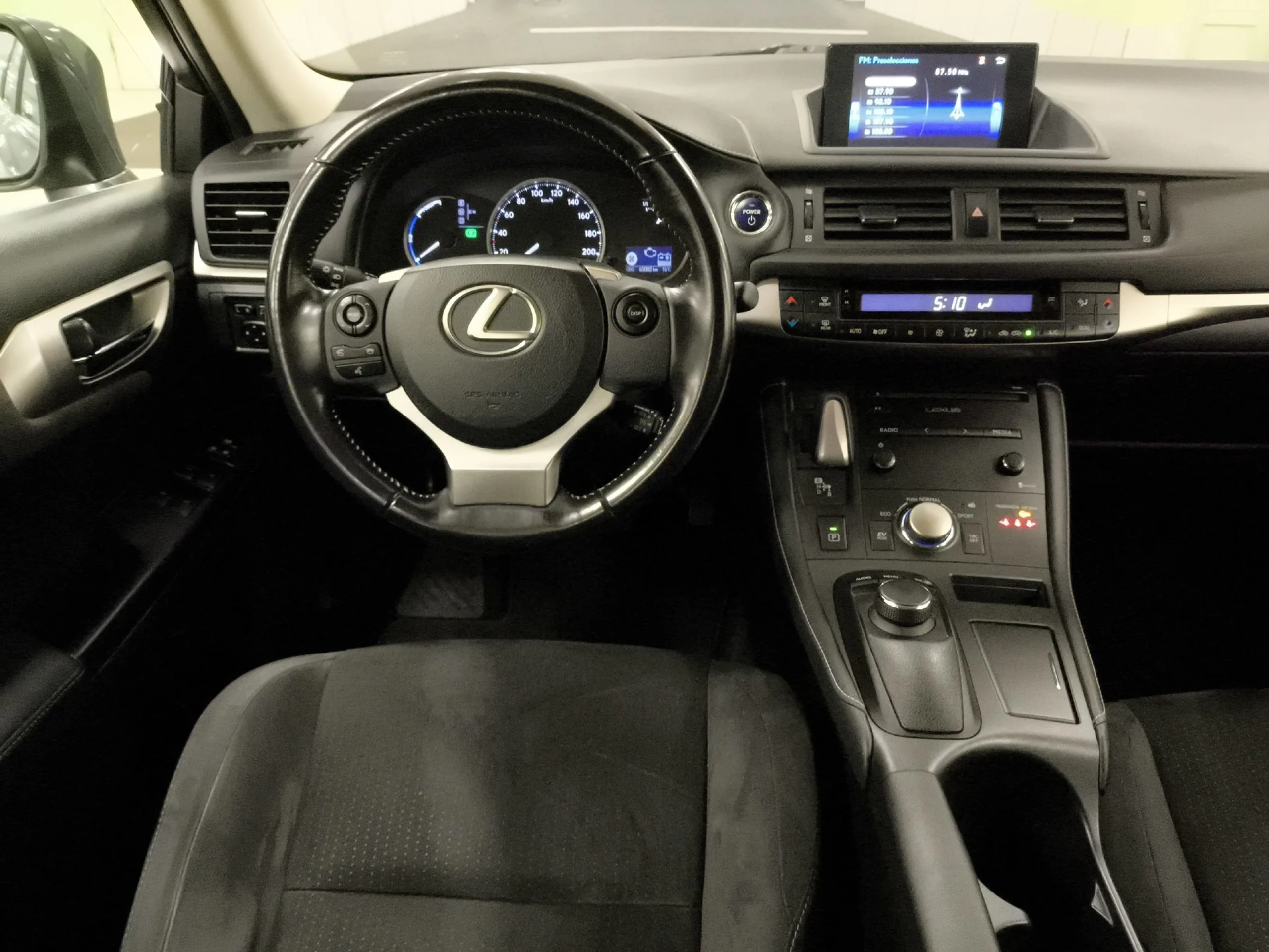 Lexus CT 200h Business 100 kW (136 CV) - Foto 18