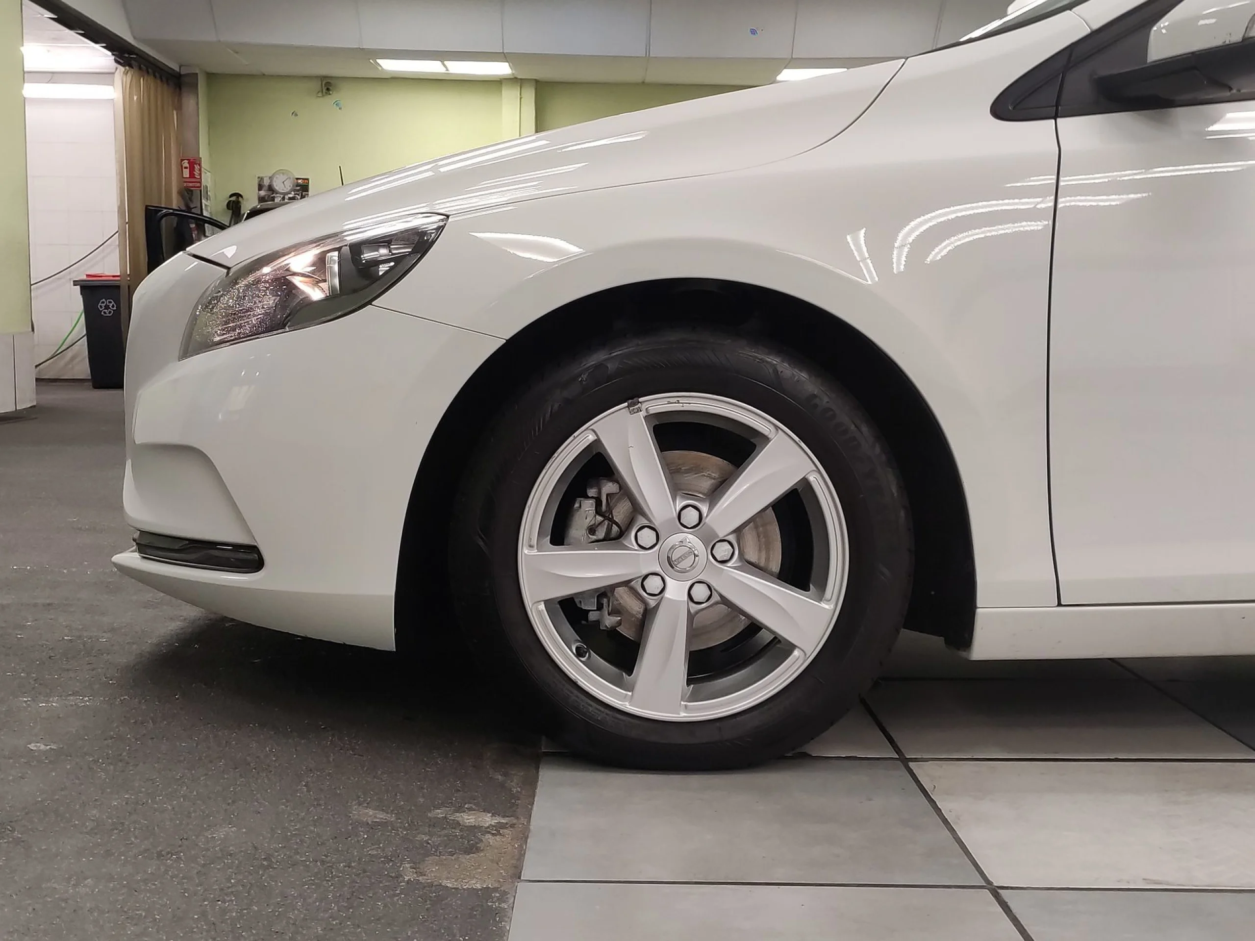 Volvo V40 D2 Momentum 88 kW (120 CV) - Foto 7