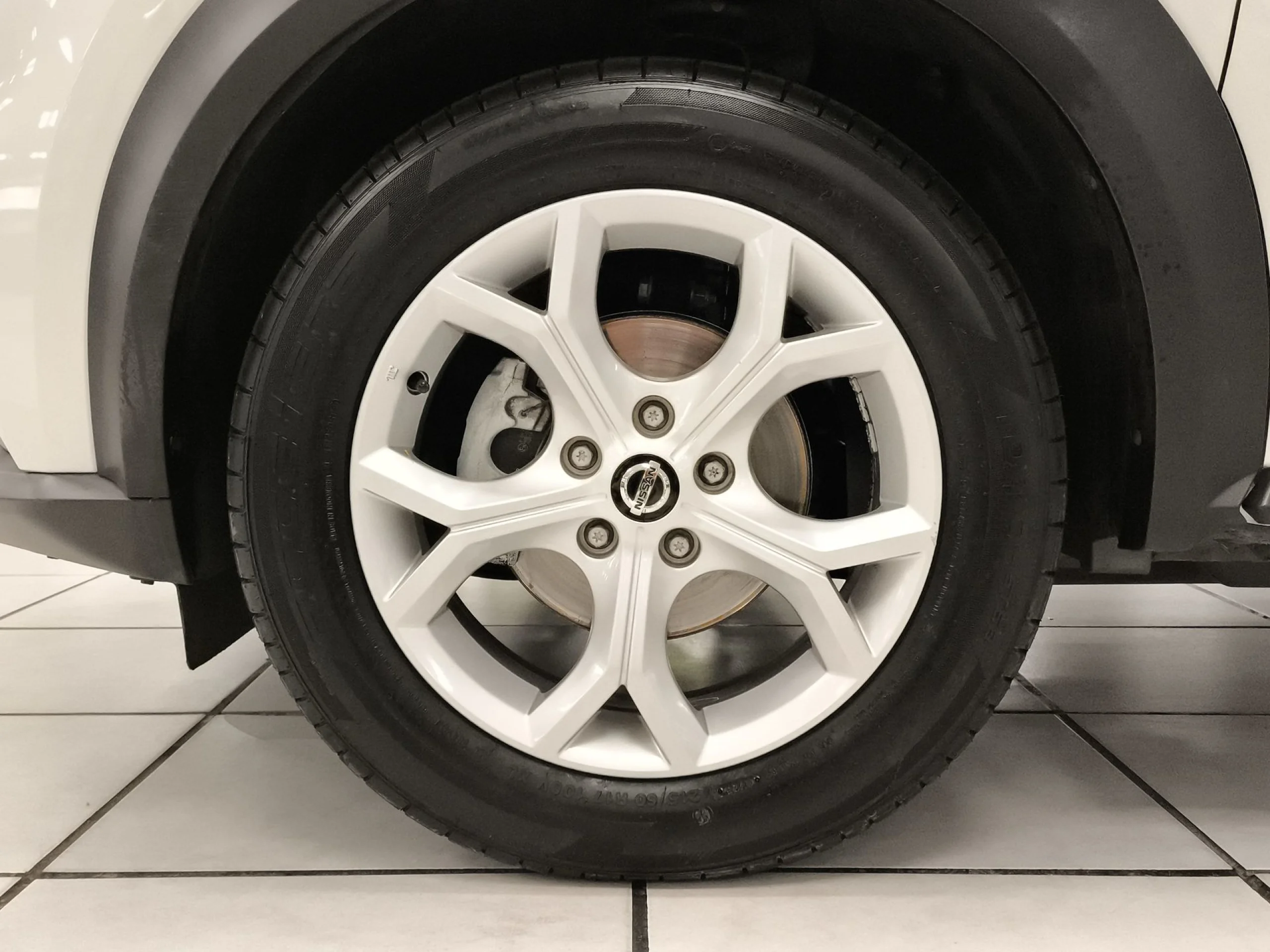 Nissan Juke DIG-T N-Connecta 4x2 86 kW (117 CV) - Foto 7