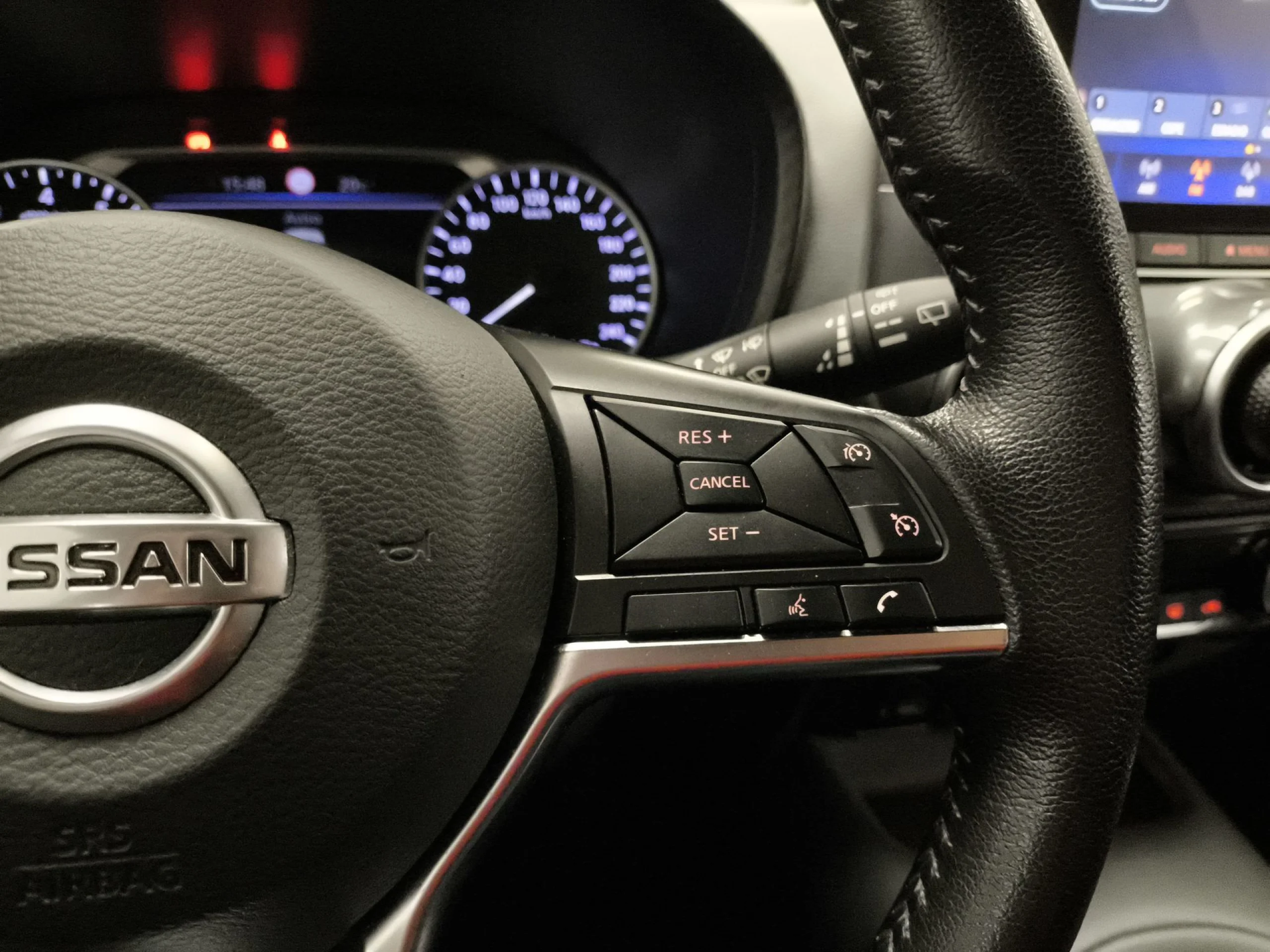 Nissan Juke DIG-T N-Connecta 4x2 86 kW (117 CV) - Foto 15