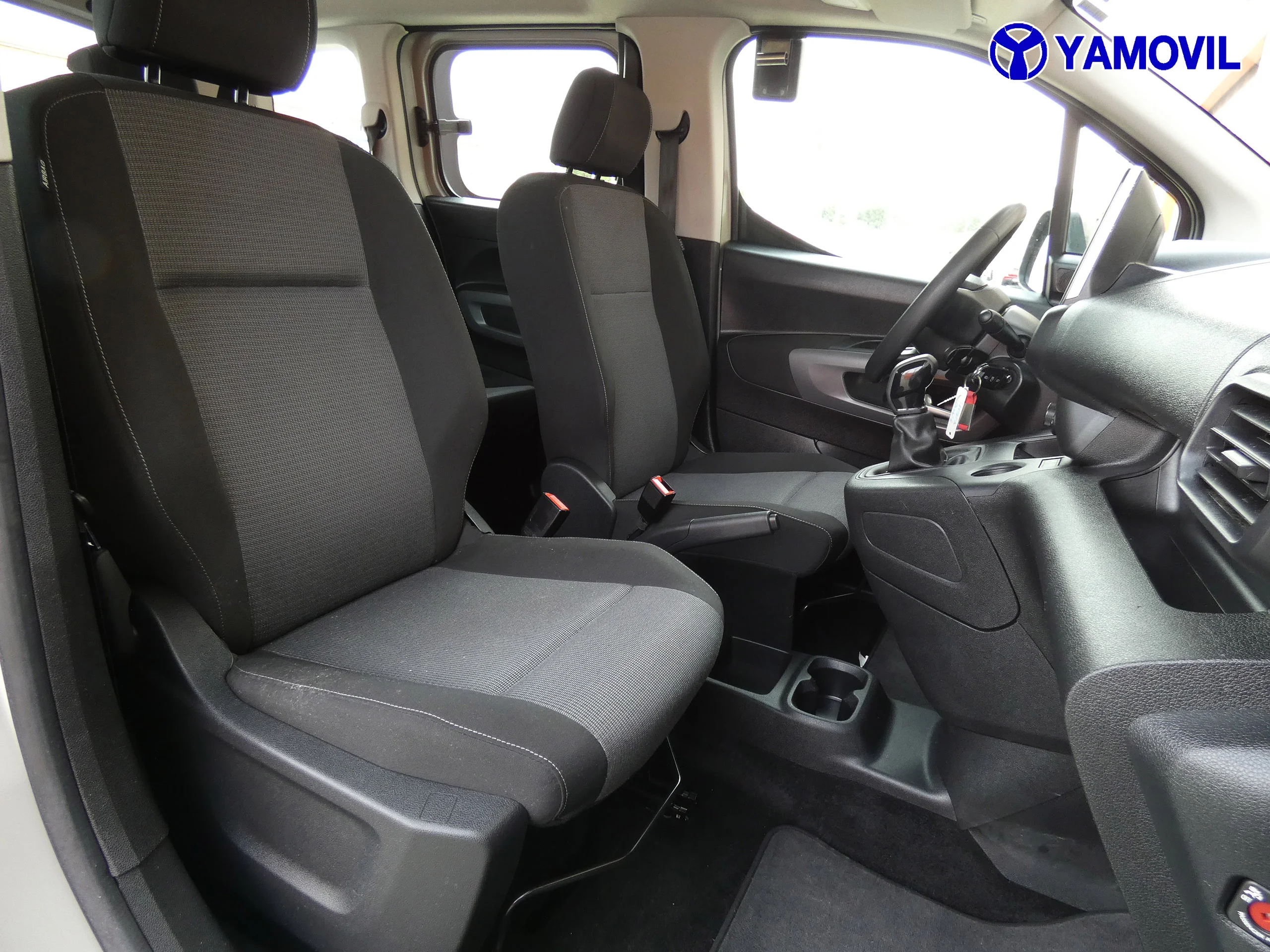 Toyota Proace 1.5D CITY COMBI 5P - Foto 15